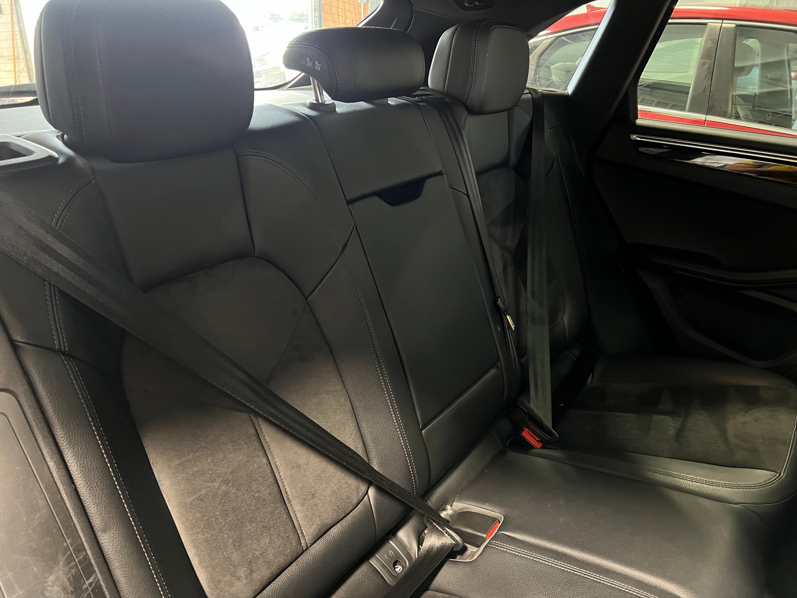 Thumbnail: 2018 Porsche Macan - 5