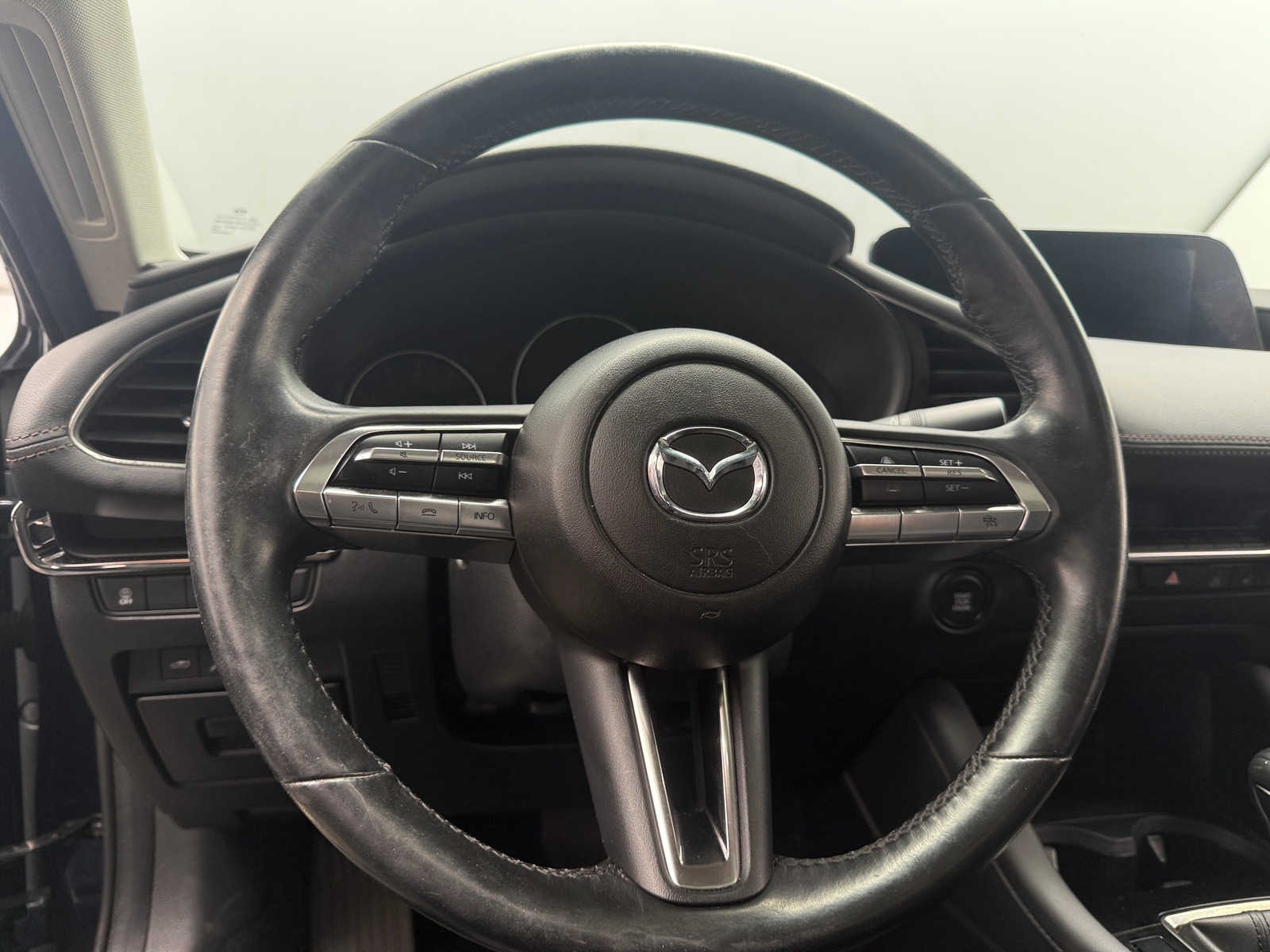 Thumbnail: 2023 Mazda Mazda3 - 4