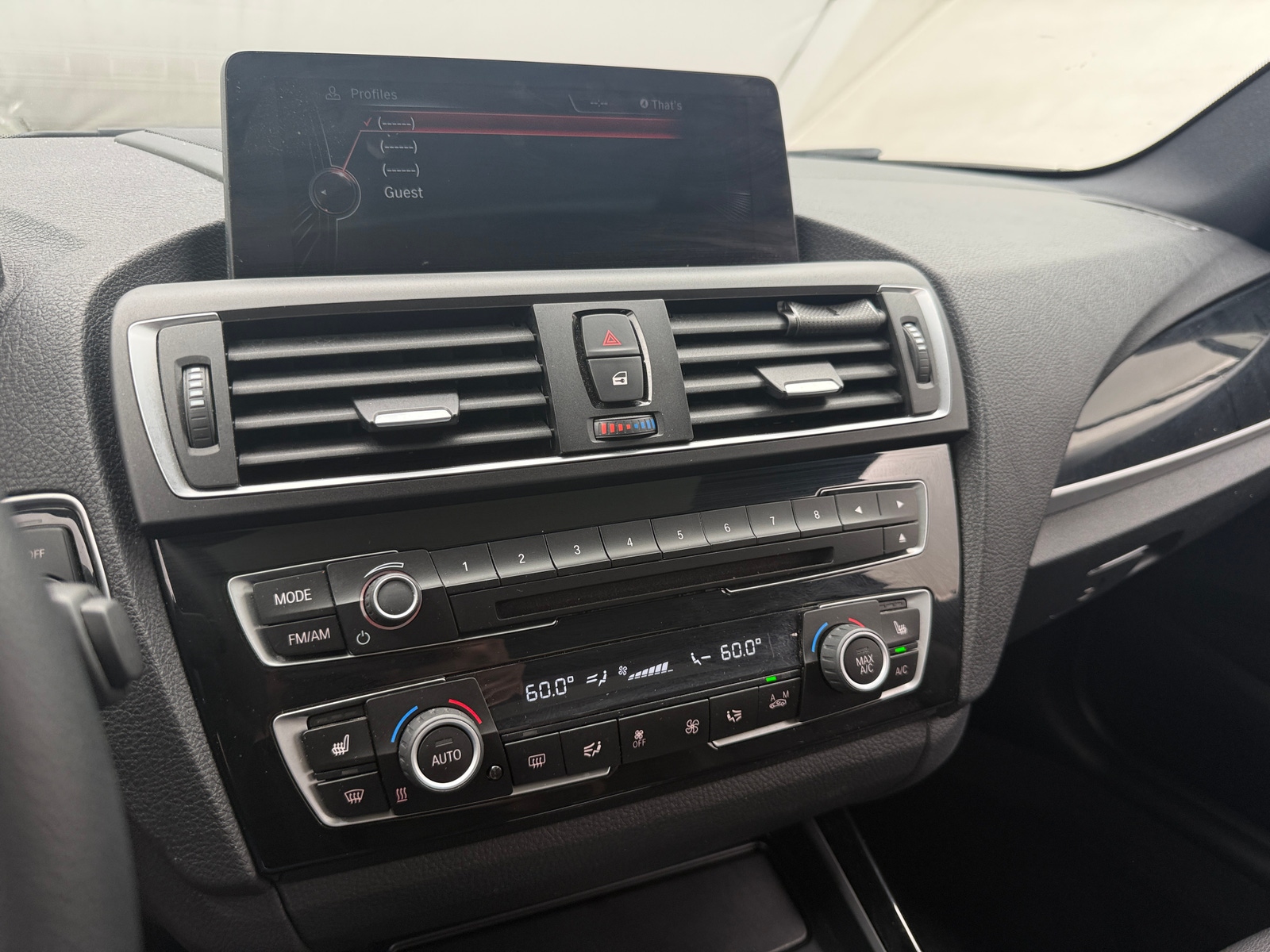 Thumbnail: 2016 BMW 2 Series - 2