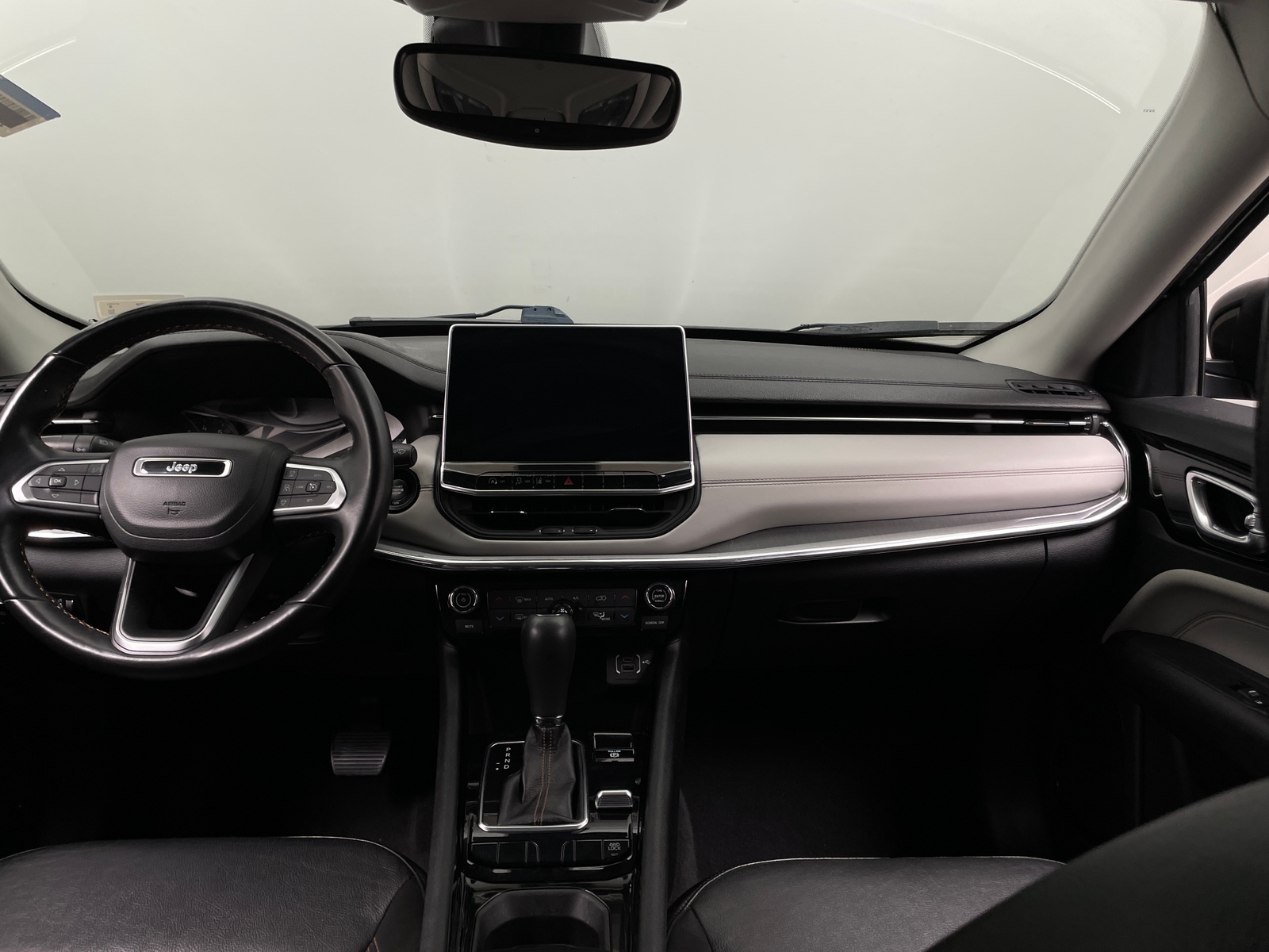 Thumbnail: 2022 Jeep Compass - 2