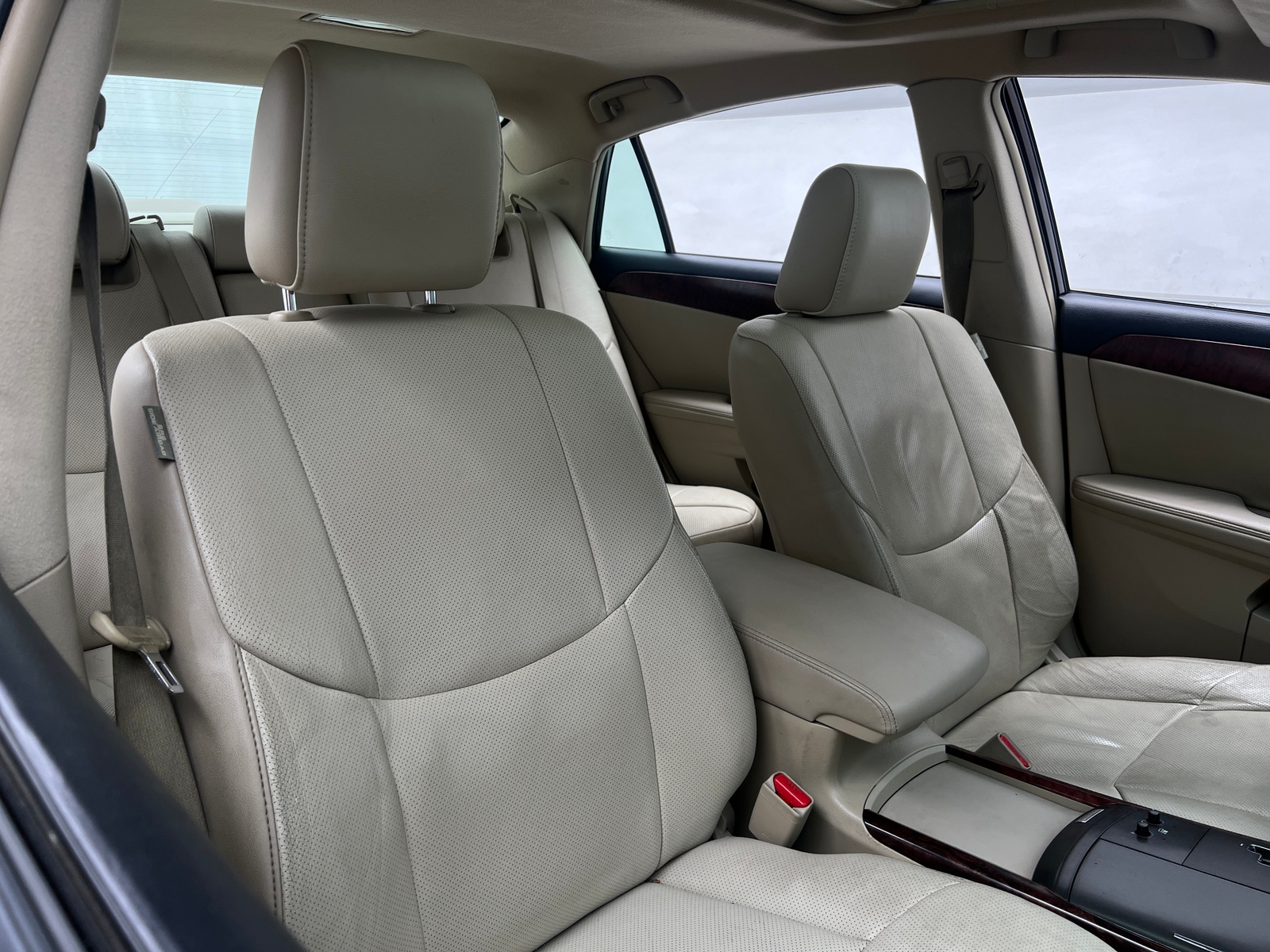 Thumbnail: 2012 Toyota Avalon - 2