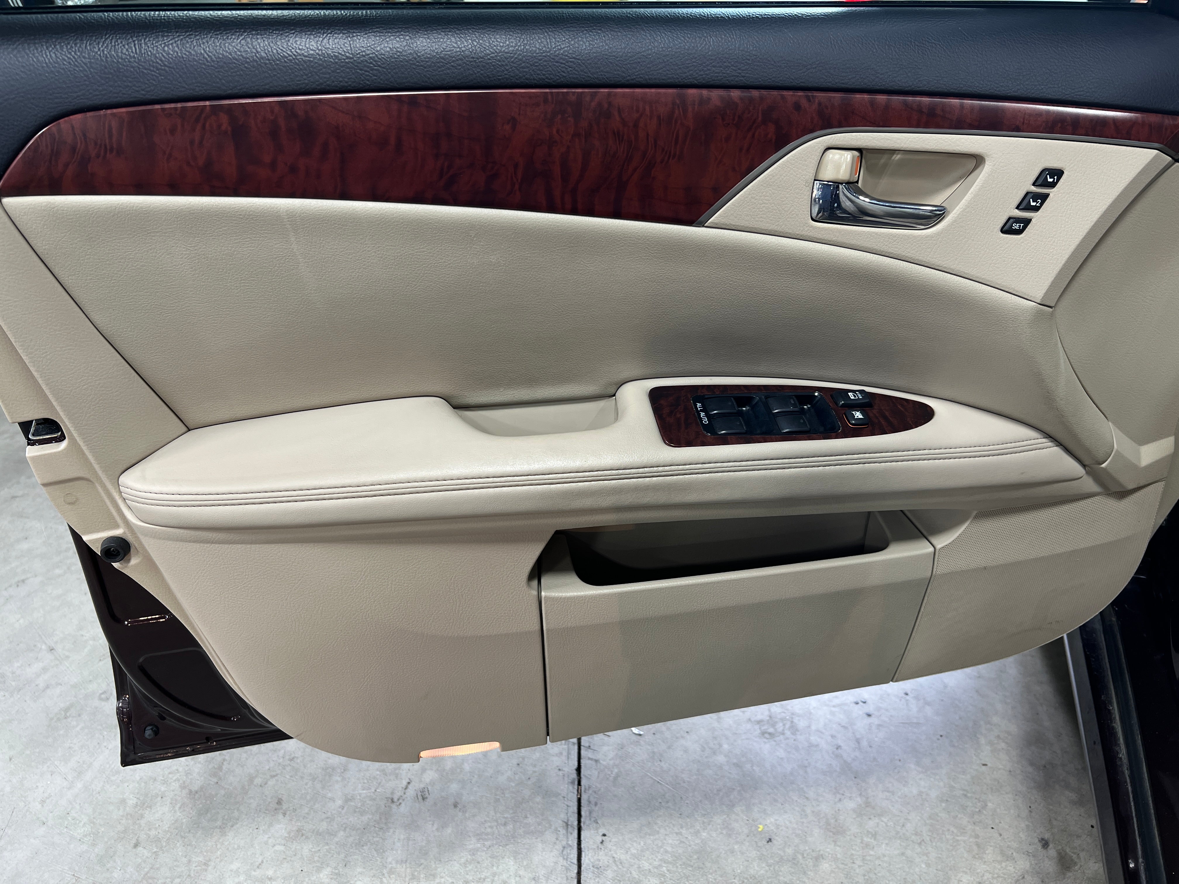 2012 Toyota Avalon