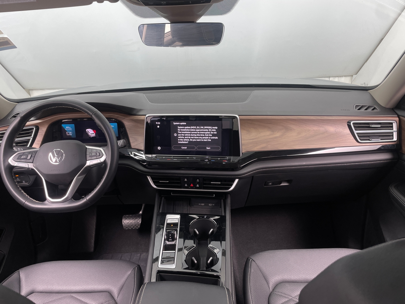 Thumbnail: 2026 Volkswagen Atlas - 3