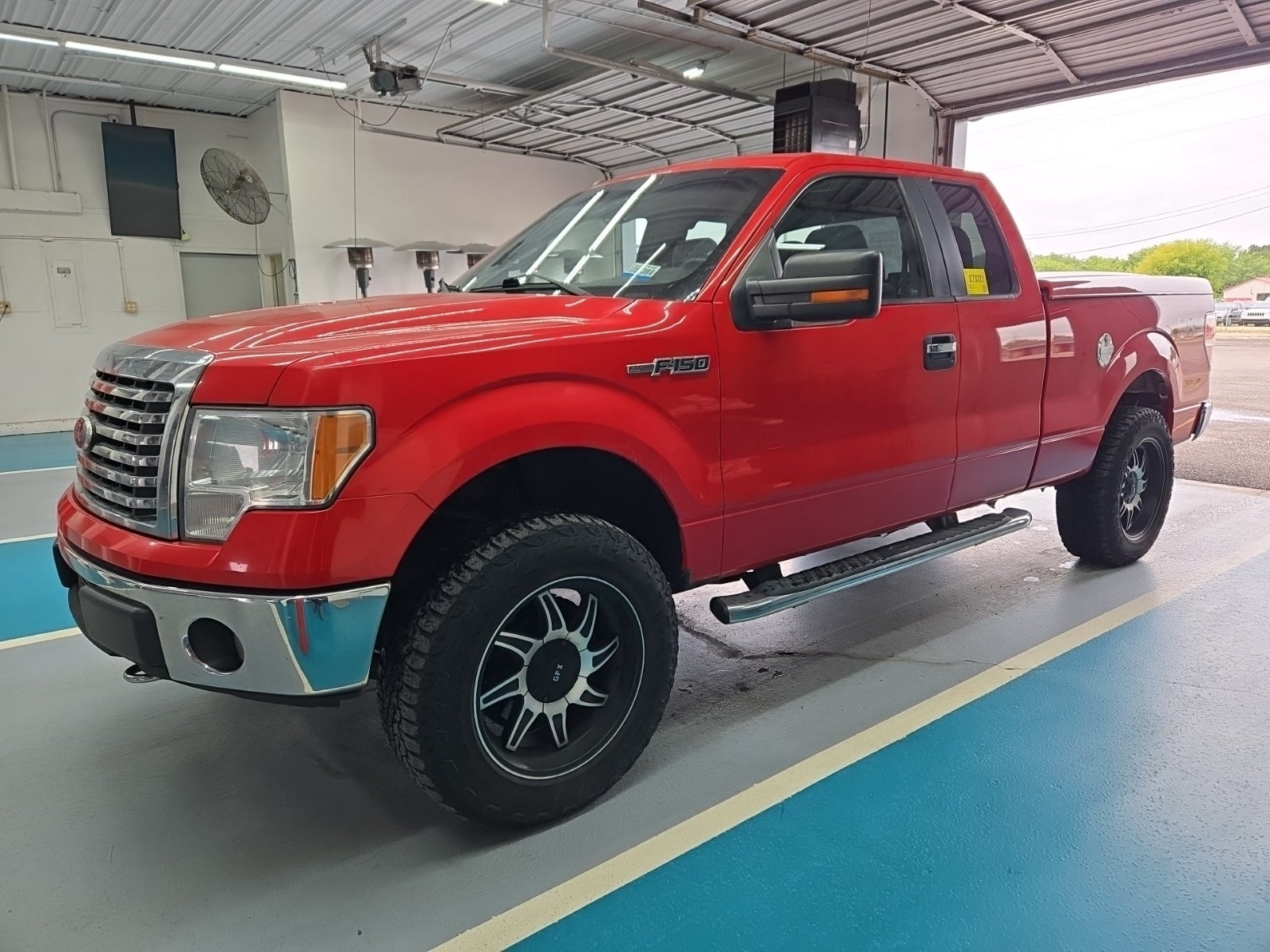2011 Ford F-150 4WD Supercab 145" XLT
