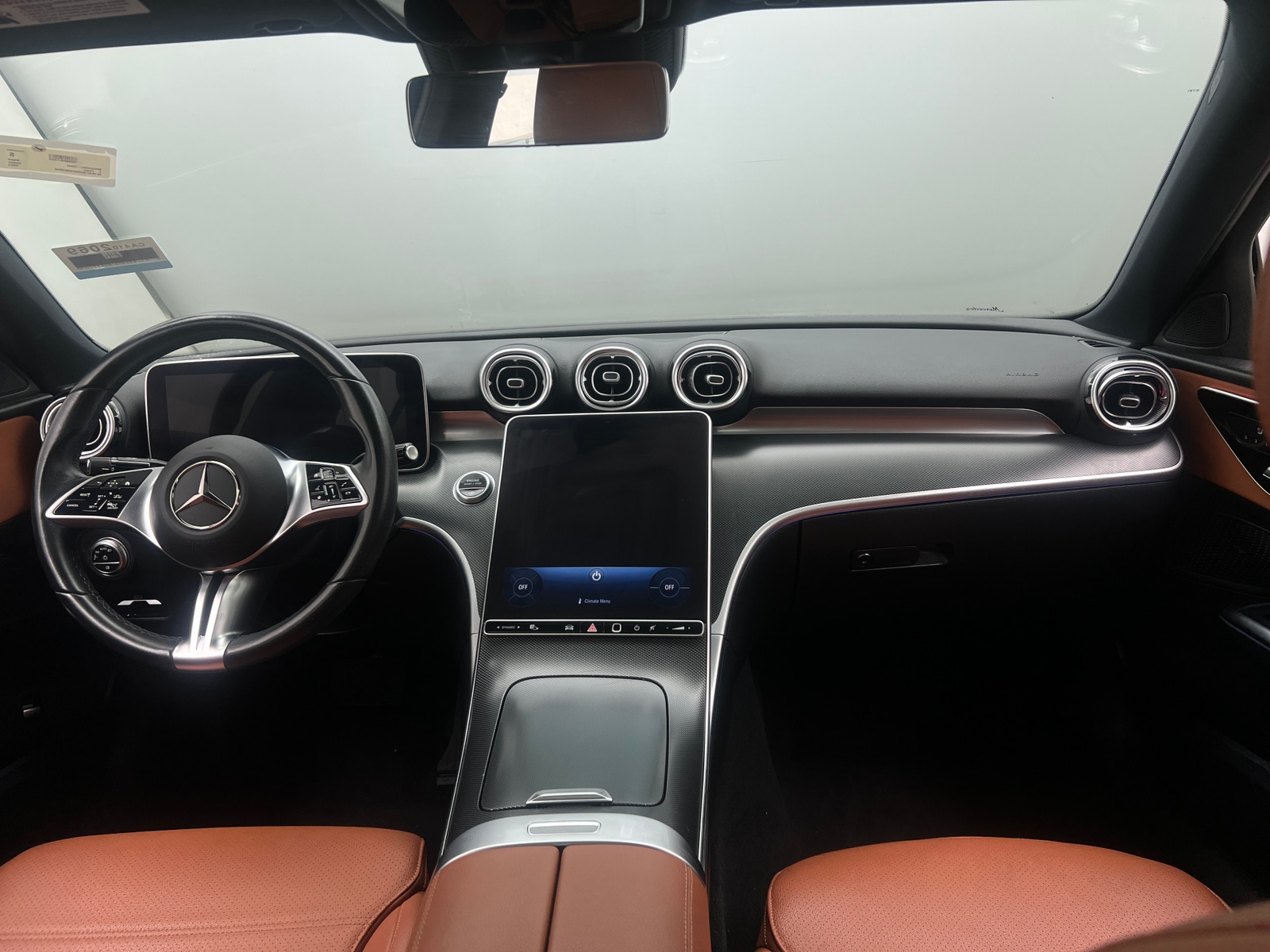 Thumbnail: 2023 Mercedes-Benz C-Class - 2