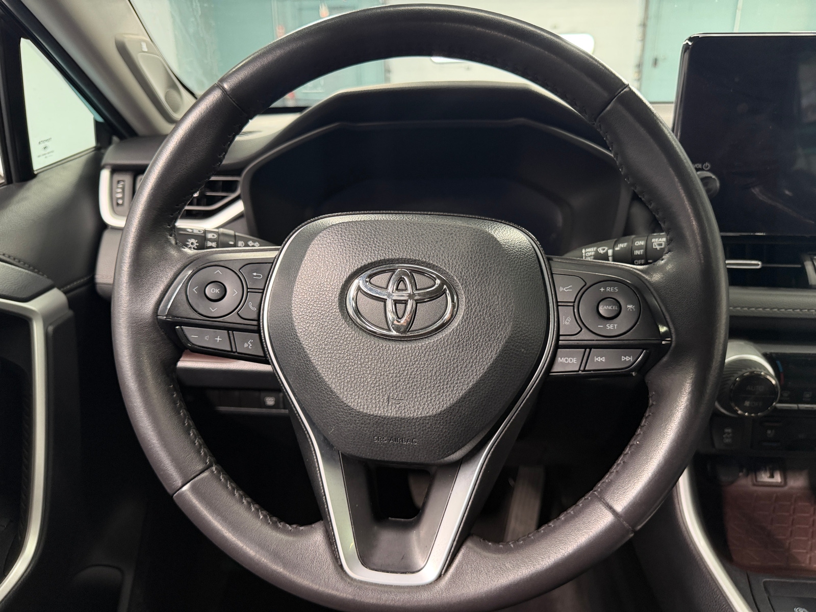 Thumbnail: 2024 Toyota RAV4 - 4
