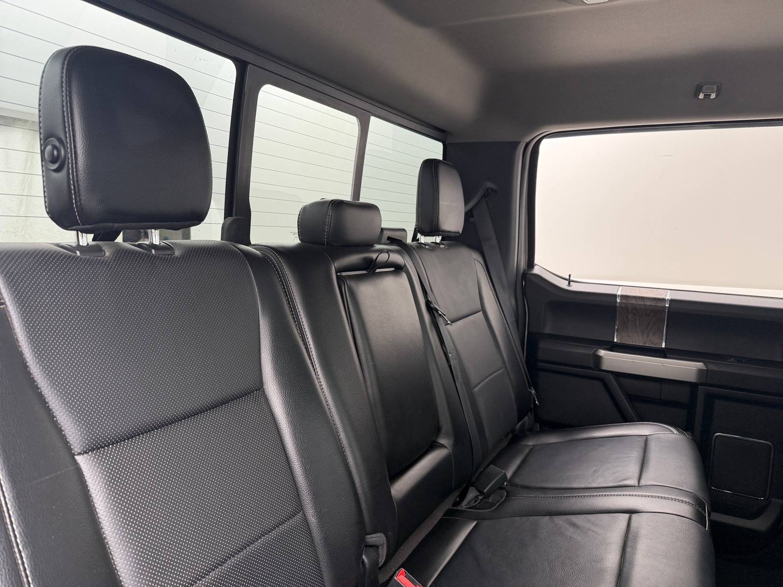 Thumbnail: 2017 Ford Econoline - 5