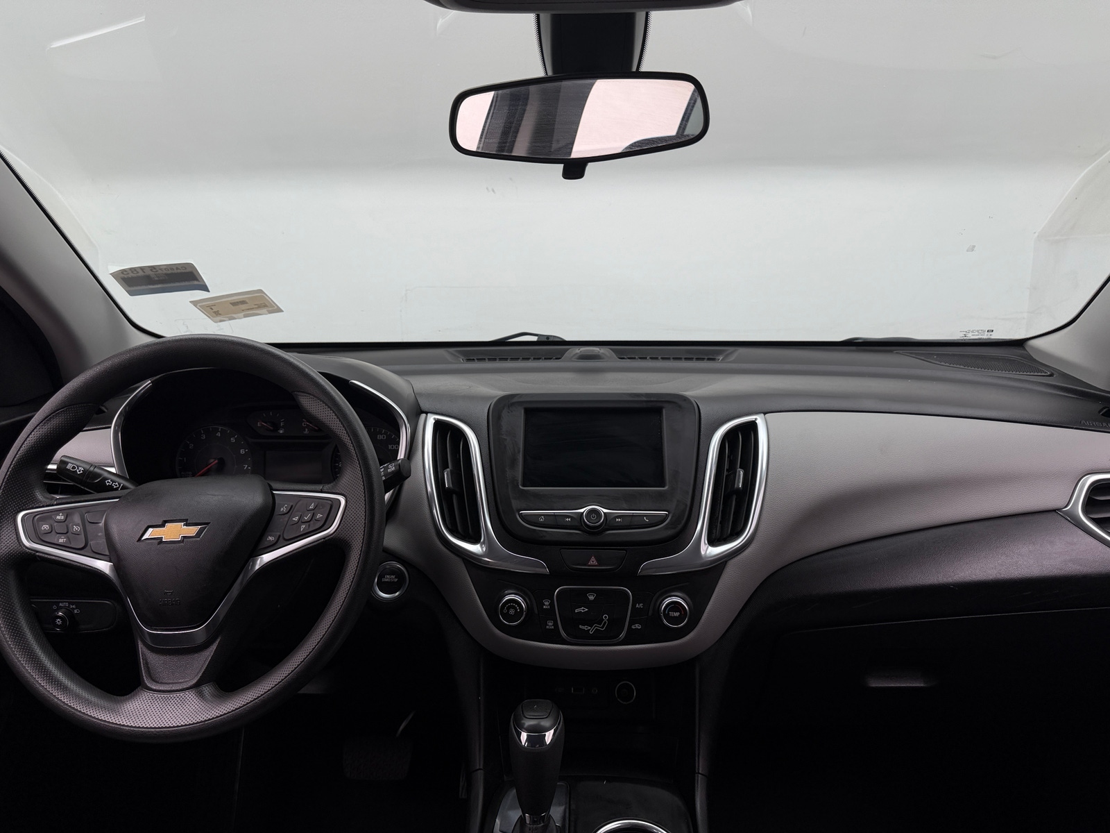 Thumbnail: 2019 Chevrolet Equinox - 3