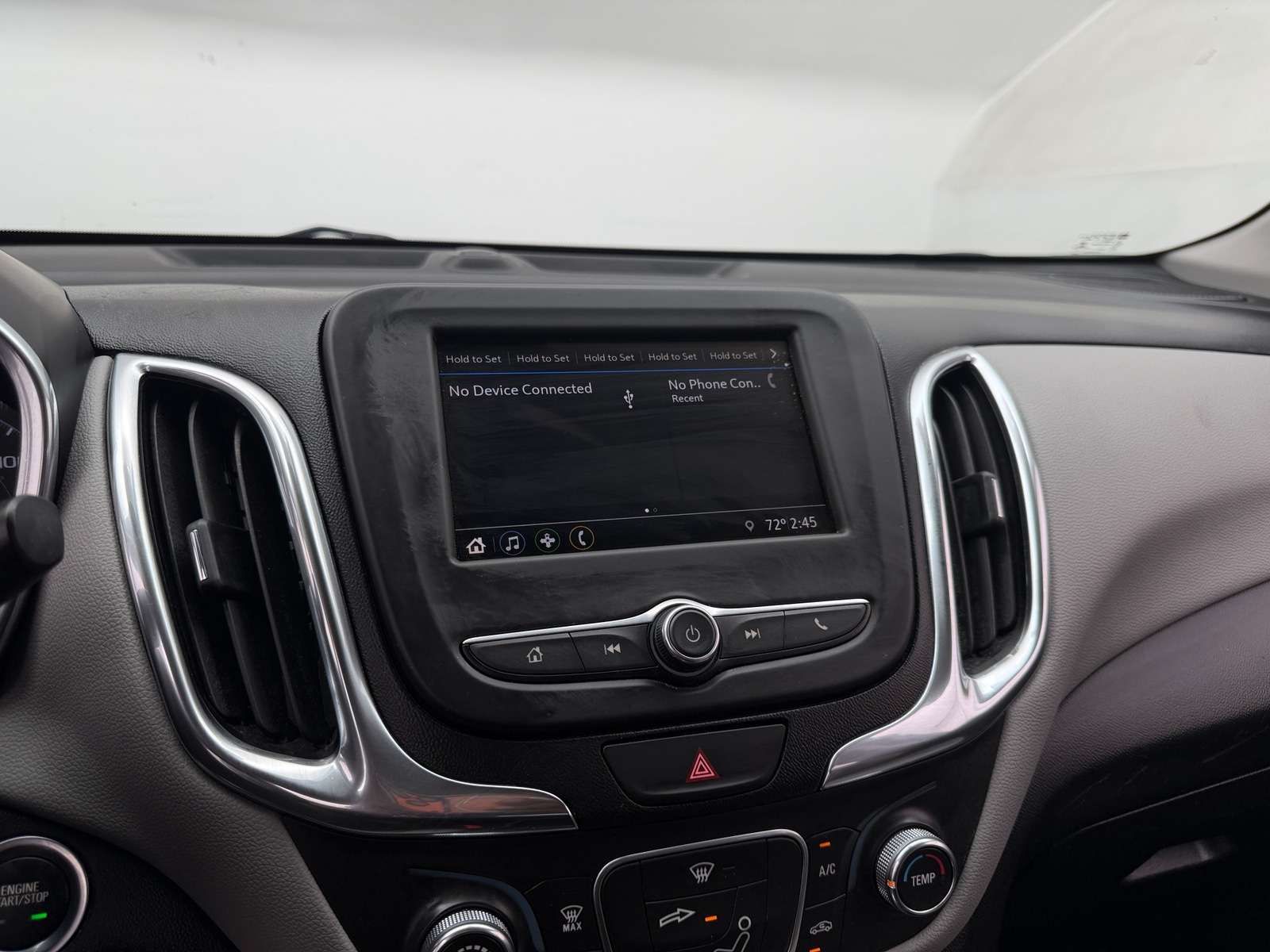 Thumbnail: 2019 Chevrolet Equinox - 4