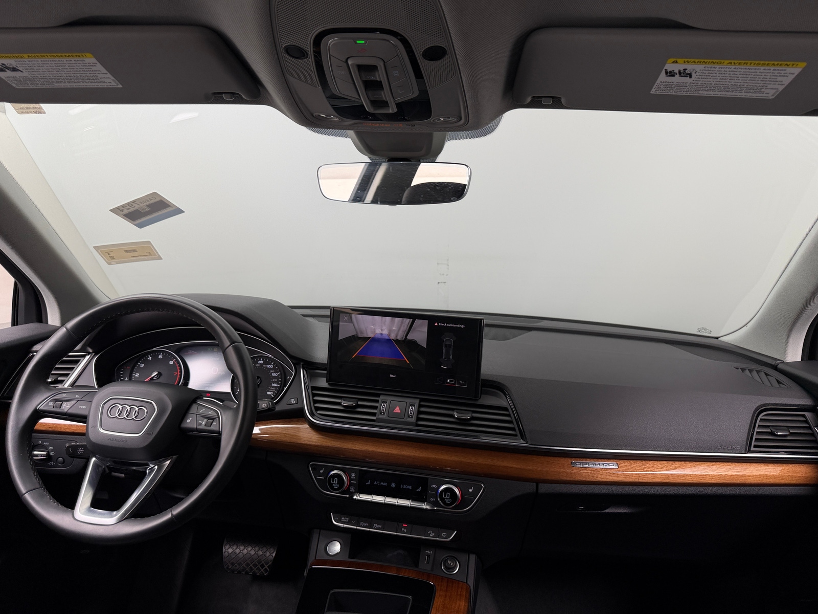 Thumbnail: 2023 Audi Q5 - 3