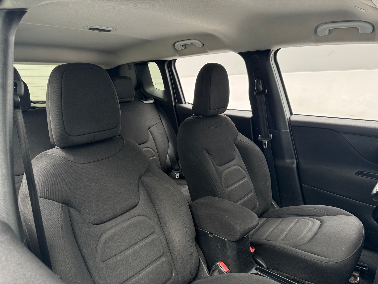 Thumbnail: 2019 Jeep Renegade - 2