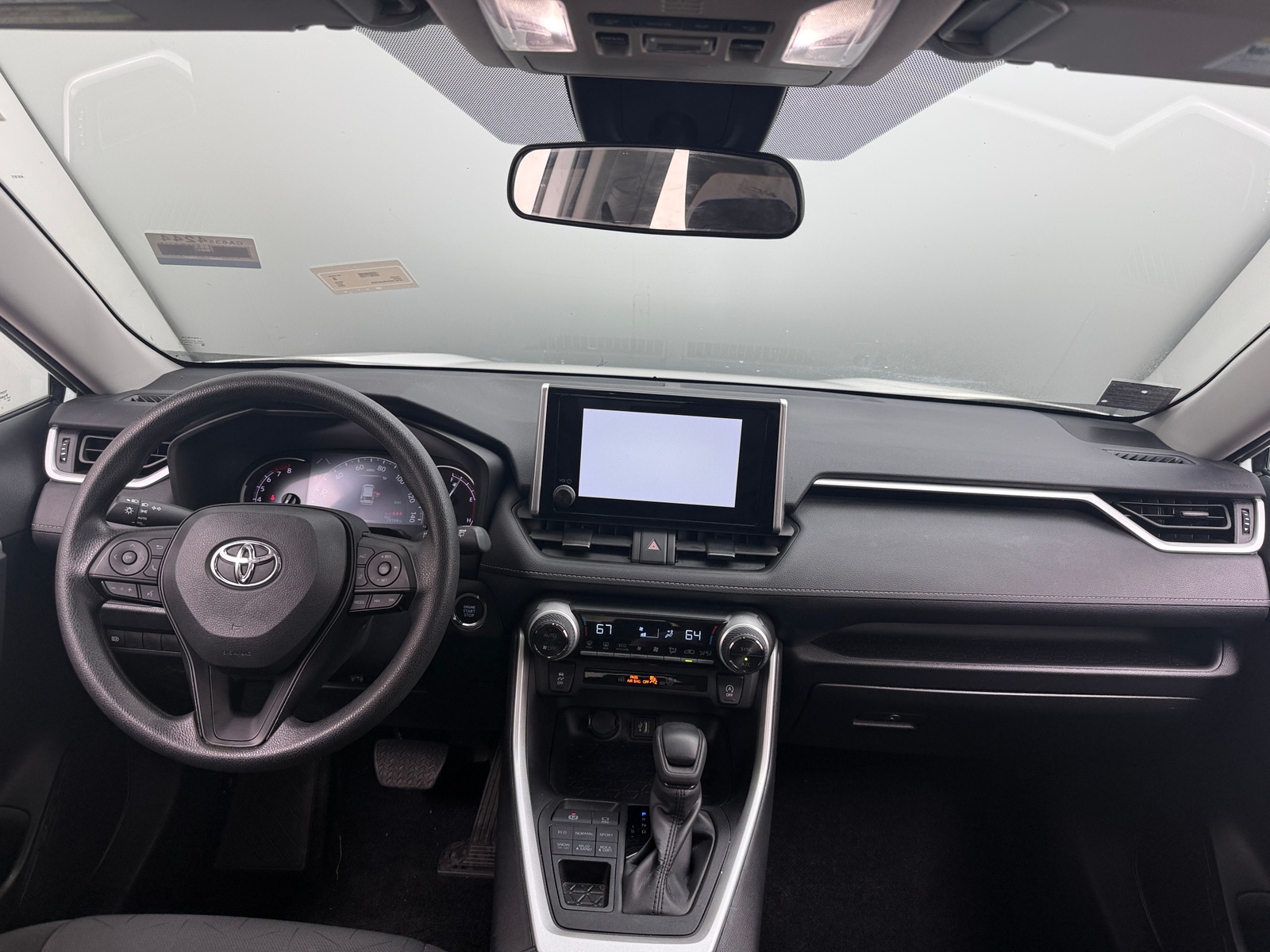 Thumbnail: 2024 Toyota RAV4 - 3