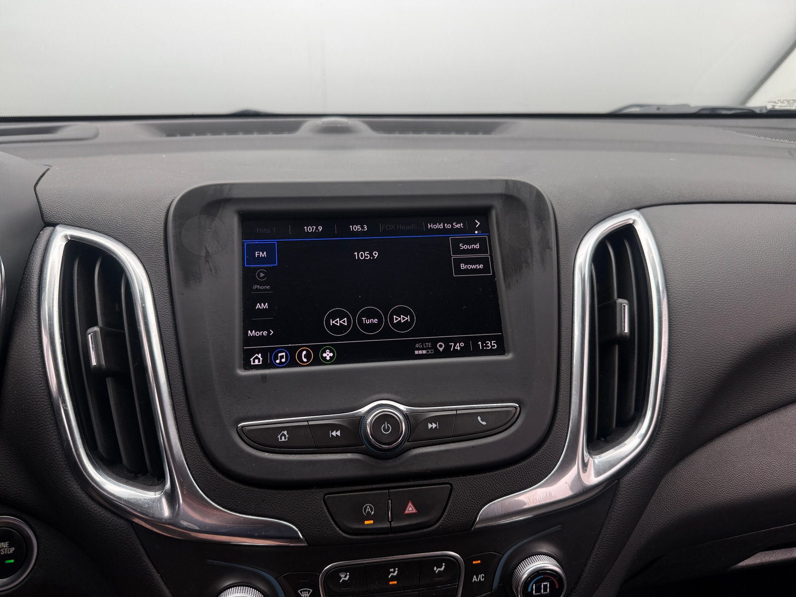 Thumbnail: 2024 Chevrolet Equinox - 4