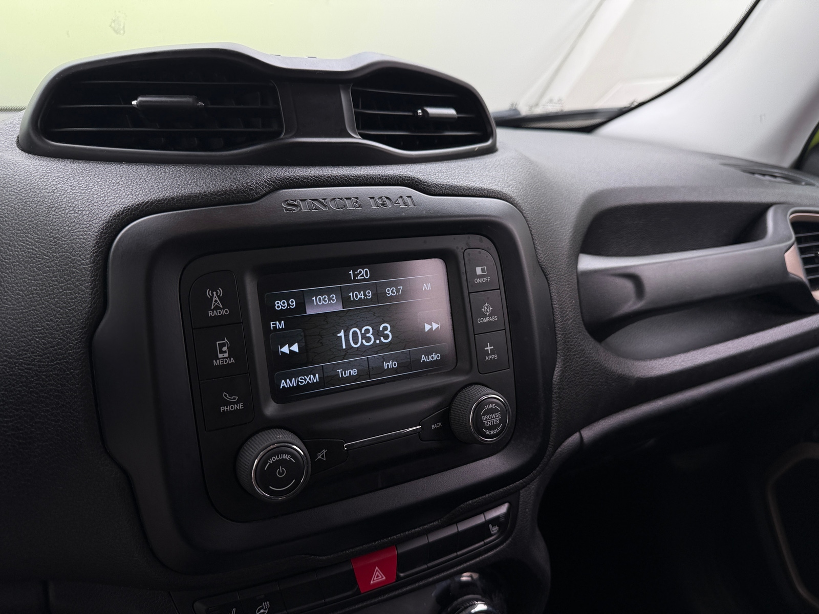 Thumbnail: 2017 Jeep Renegade - 4