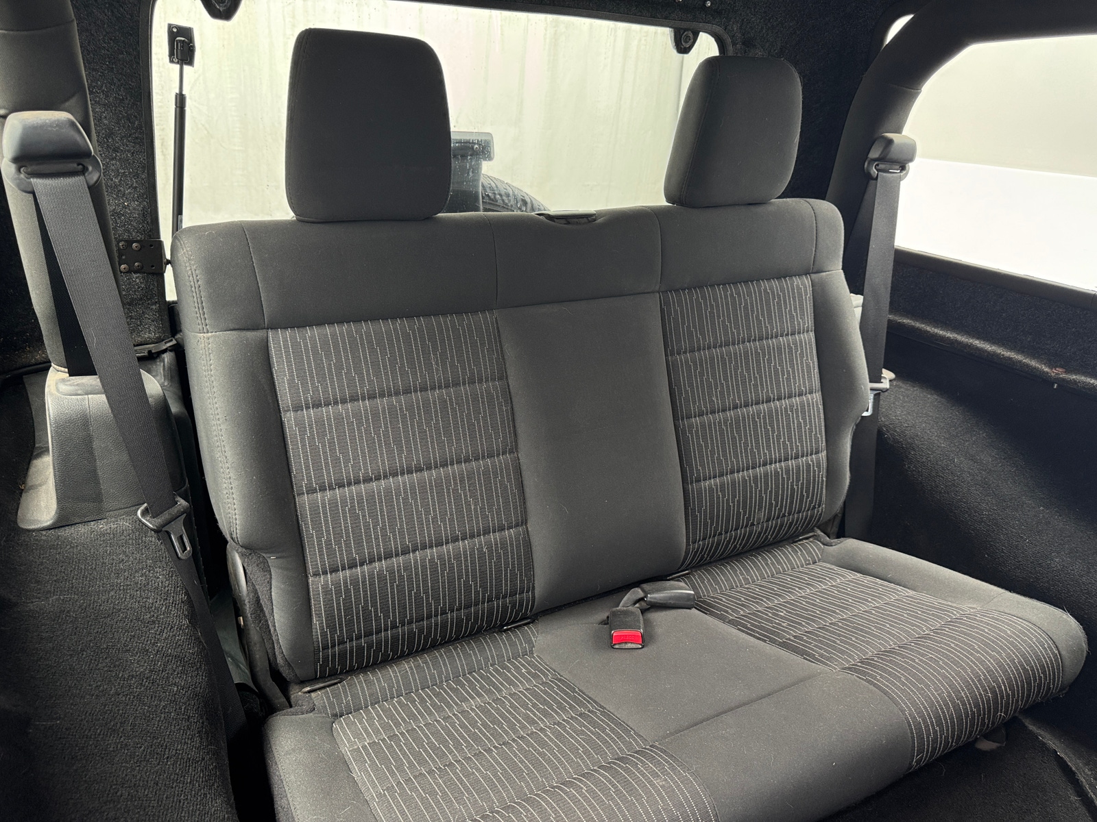 Thumbnail: 2011 Jeep Wrangler - 6