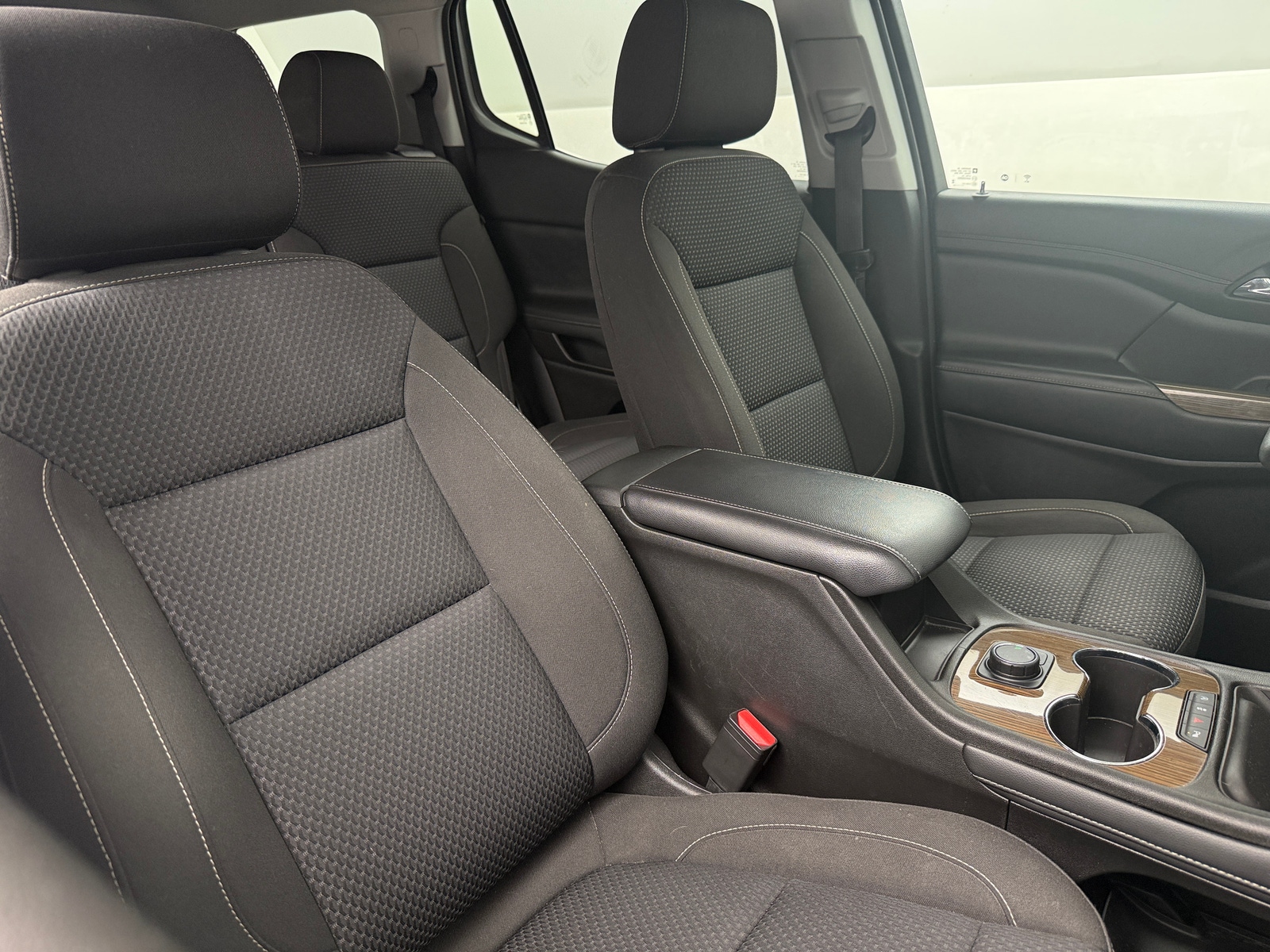 Thumbnail: 2023 GMC Acadia - 2