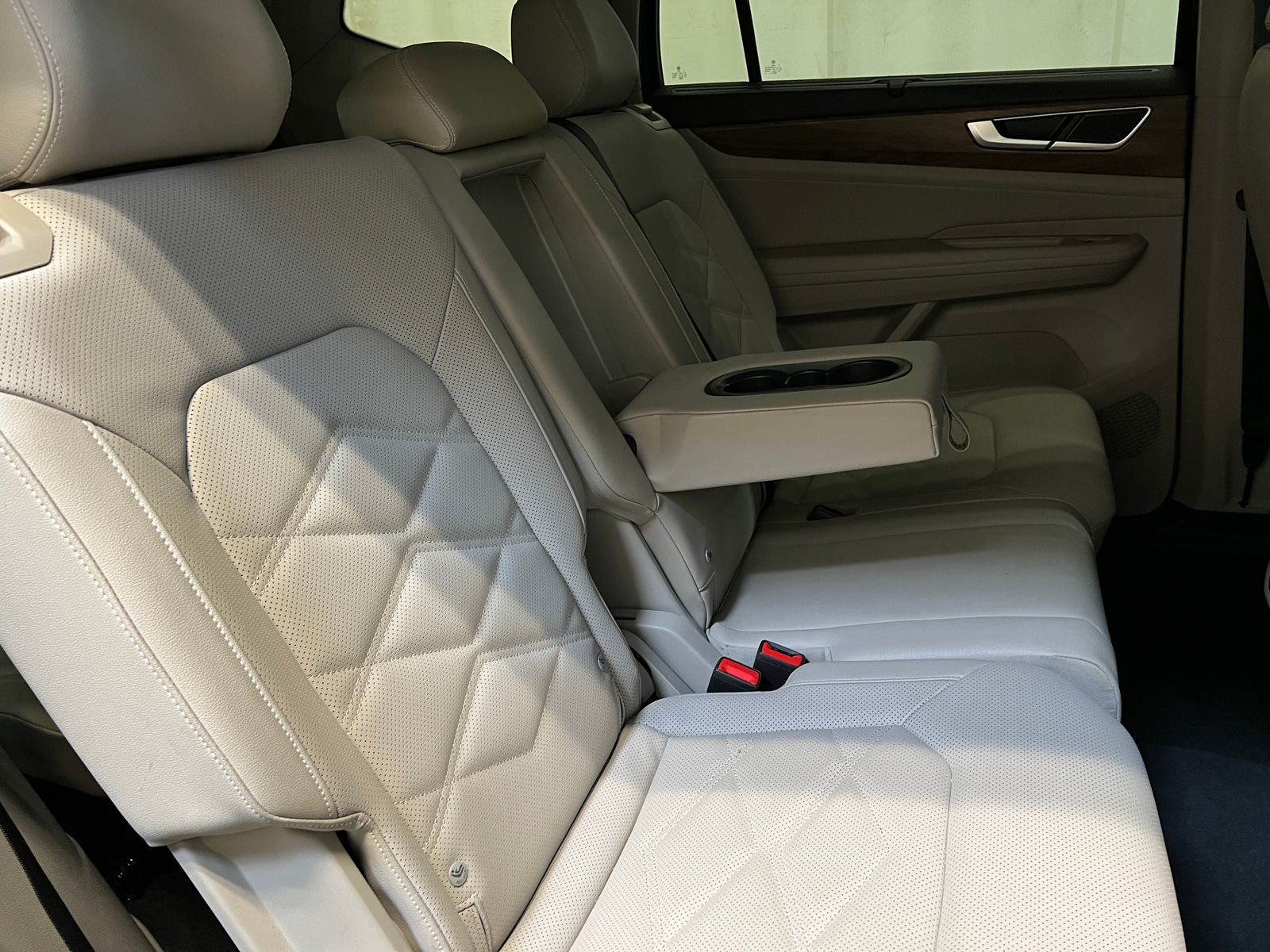Thumbnail: 2026 Volkswagen Atlas - 5