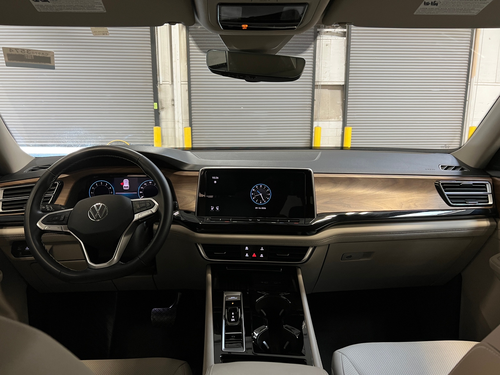 Thumbnail: 2026 Volkswagen Atlas - 2