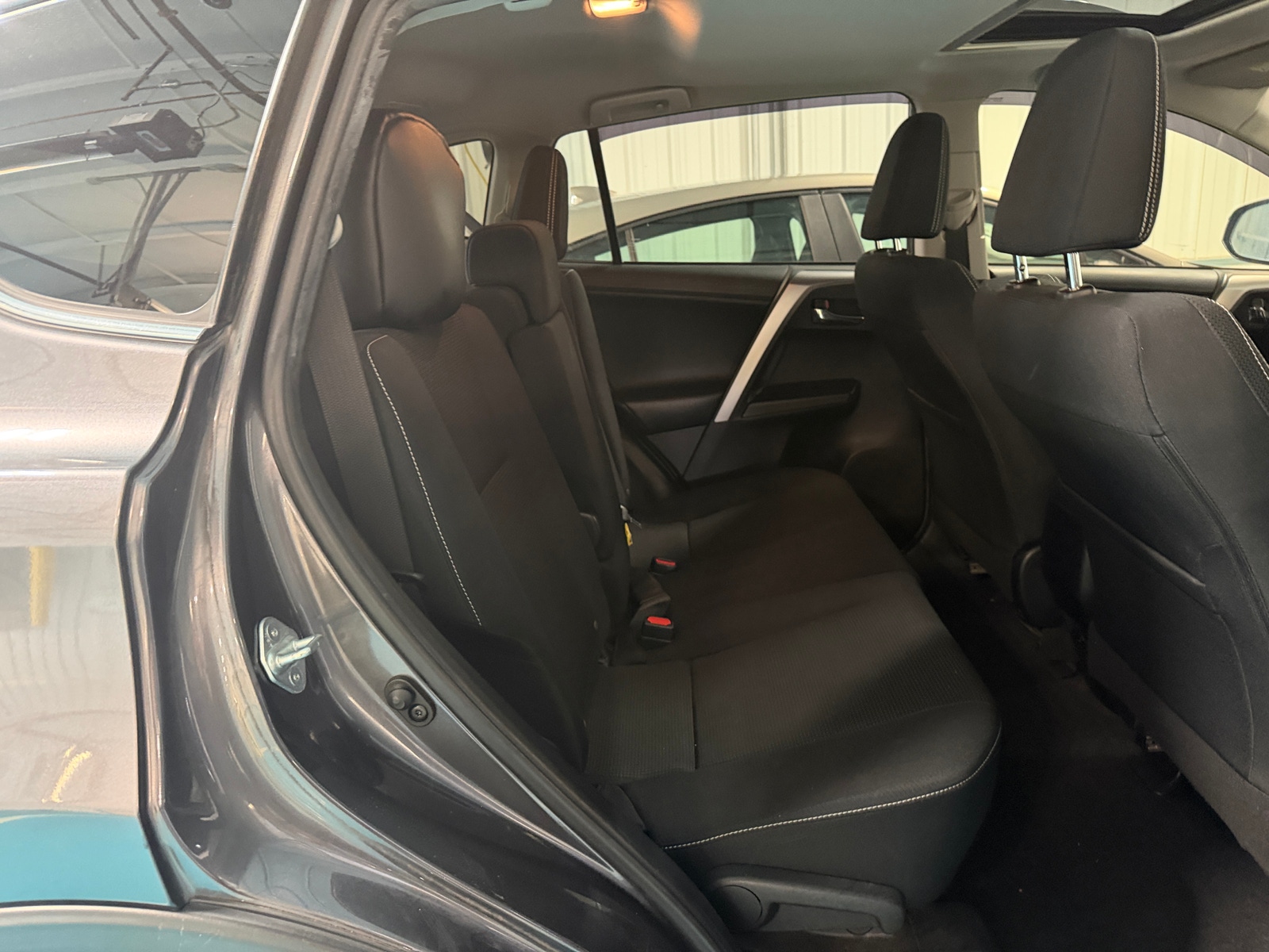 Thumbnail: 2017 Toyota RAV4 - 6