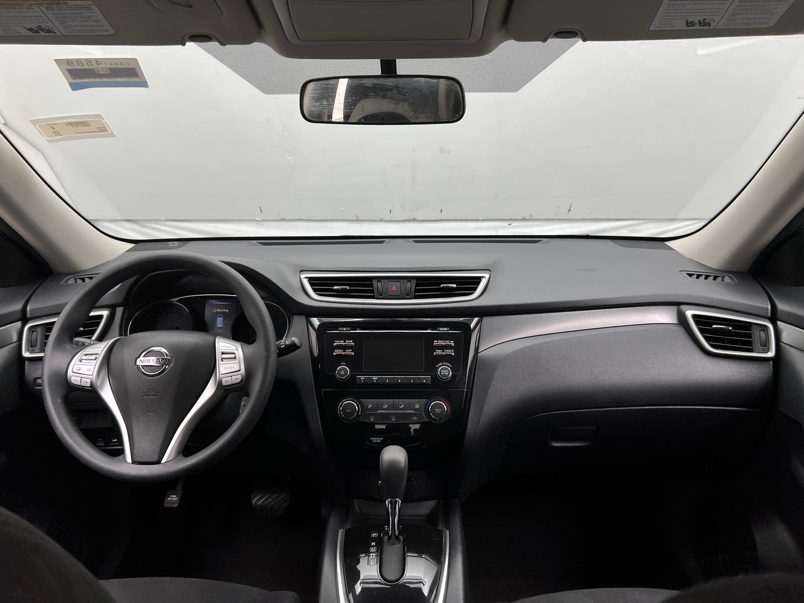 Thumbnail: 2016 Nissan Rogue - 3