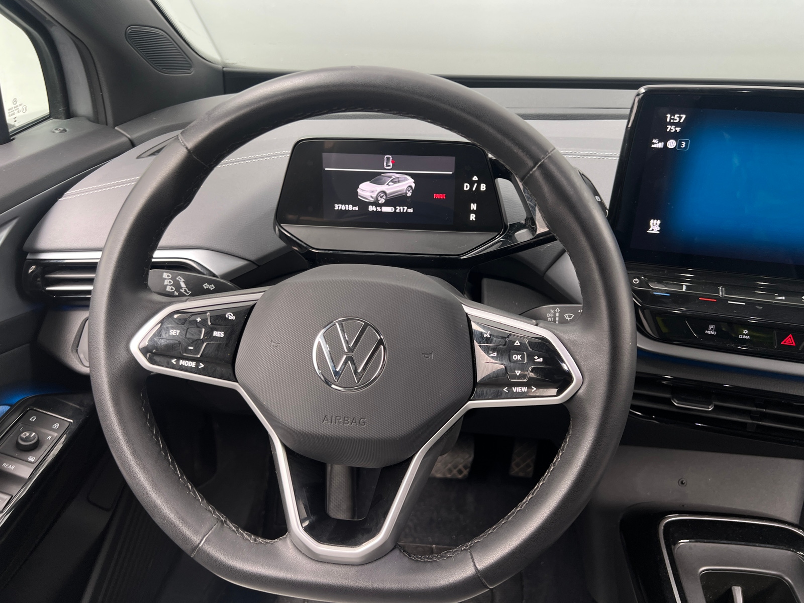 Thumbnail: 2023 Volkswagen ID.4 - 5