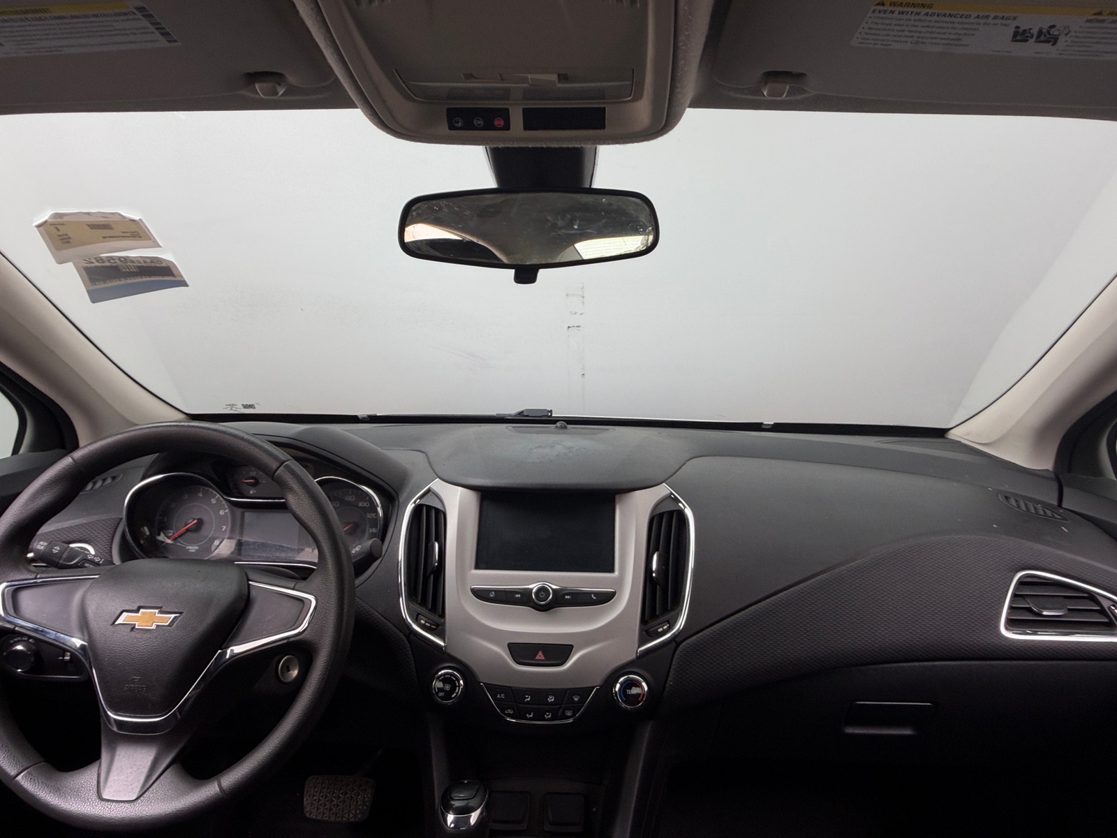 Thumbnail: 2017 Chevrolet Cruze - 3