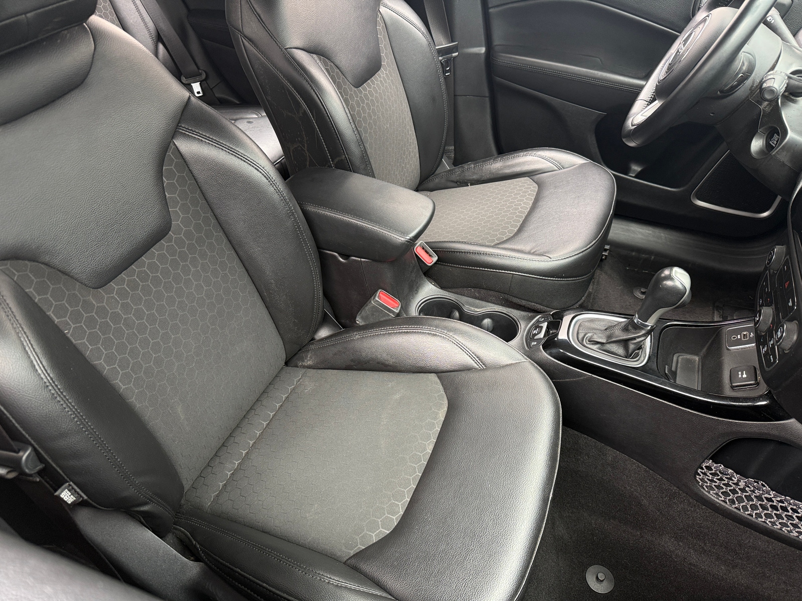 Thumbnail: 2018 Jeep Compass - 2
