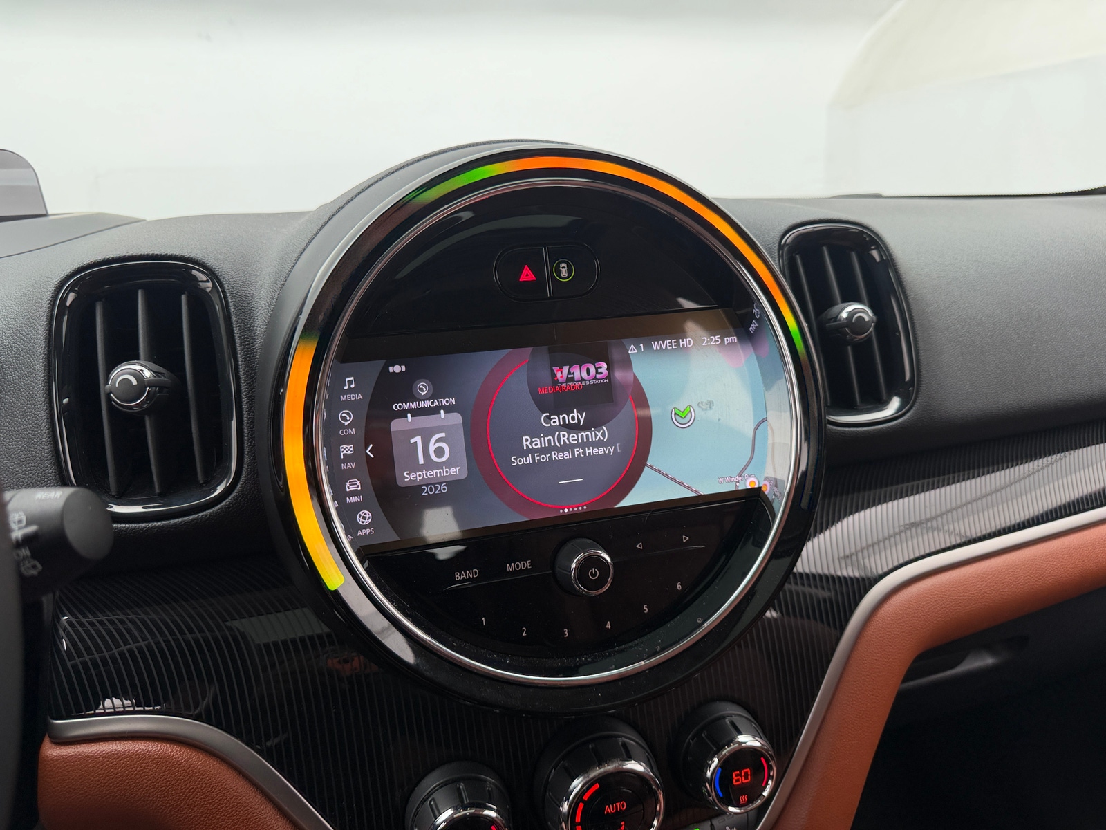 Thumbnail: 2024 MINI Cooper Countryman - 3