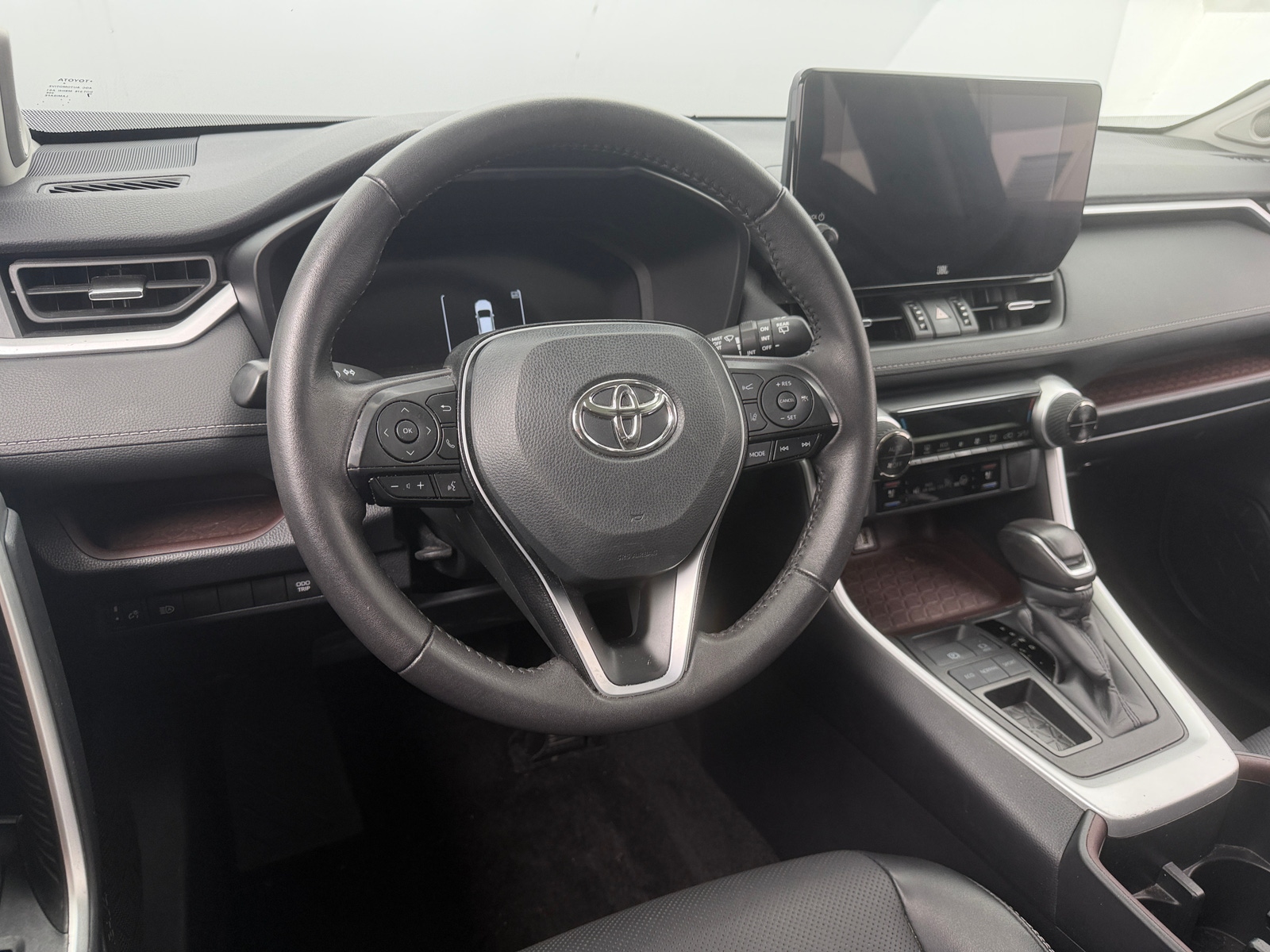 Thumbnail: 2023 Toyota RAV4 - 4