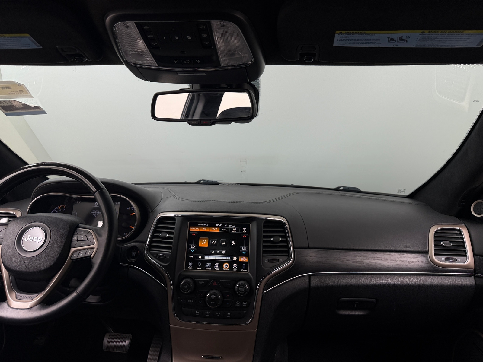 Thumbnail: 2015 Jeep Grand Cherokee - 2