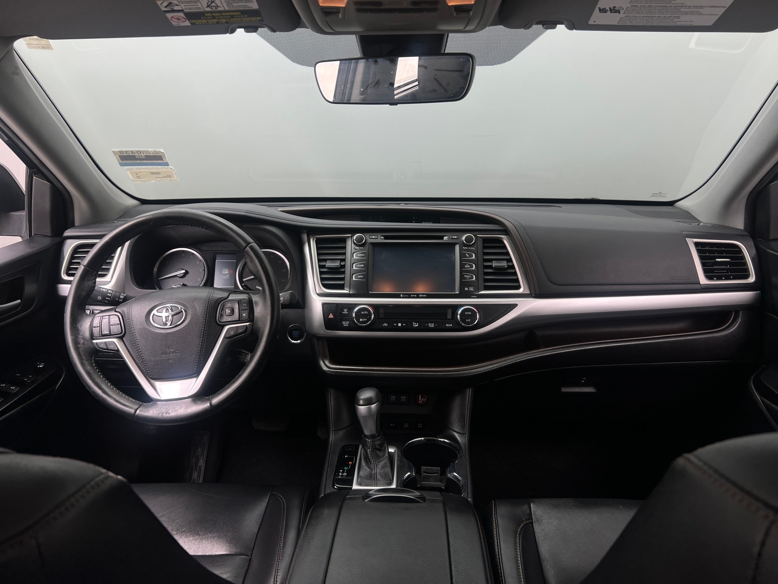 Thumbnail: 2019 Toyota Highlander - 2