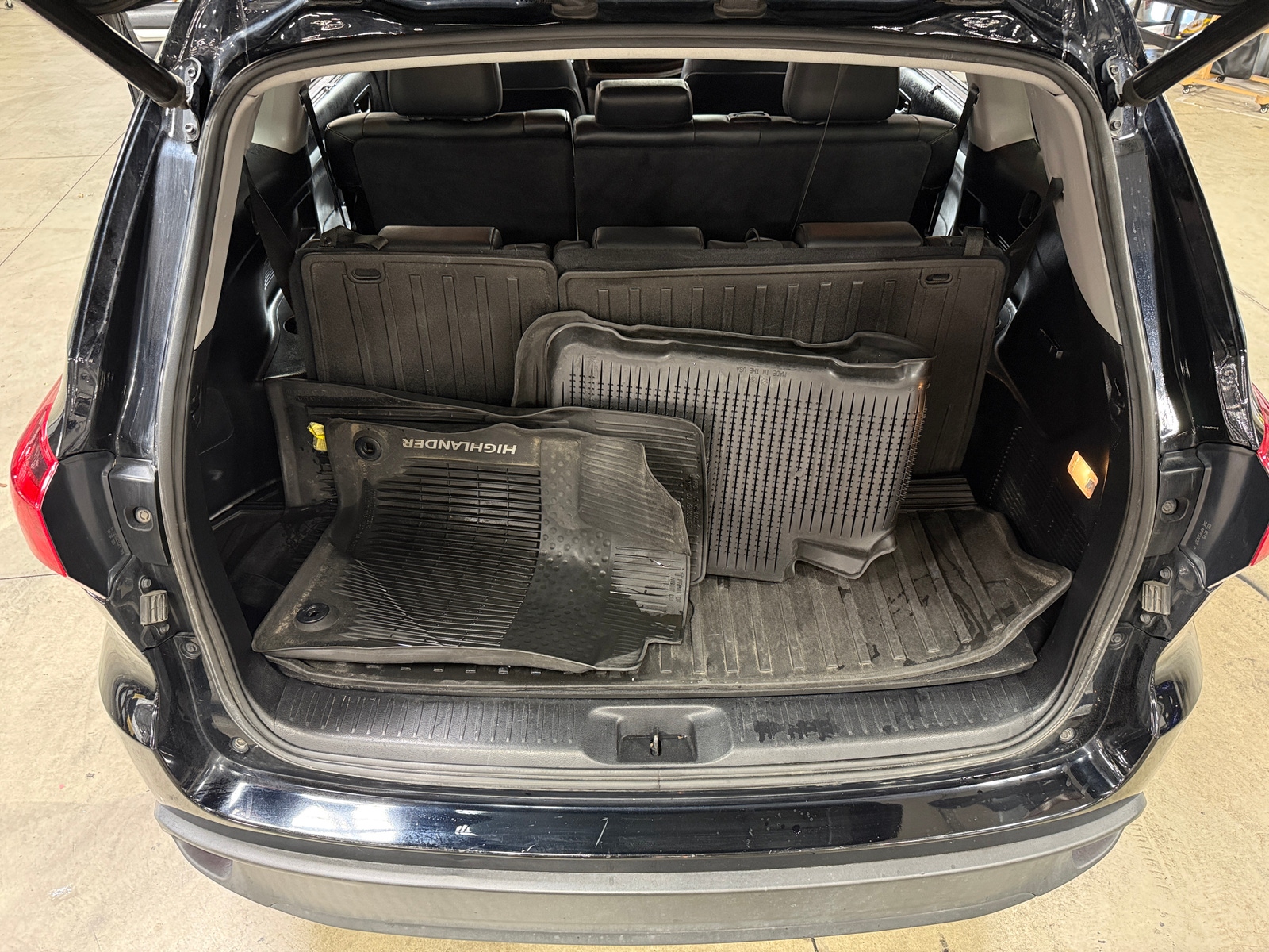 Thumbnail: 2019 Toyota Highlander - 6