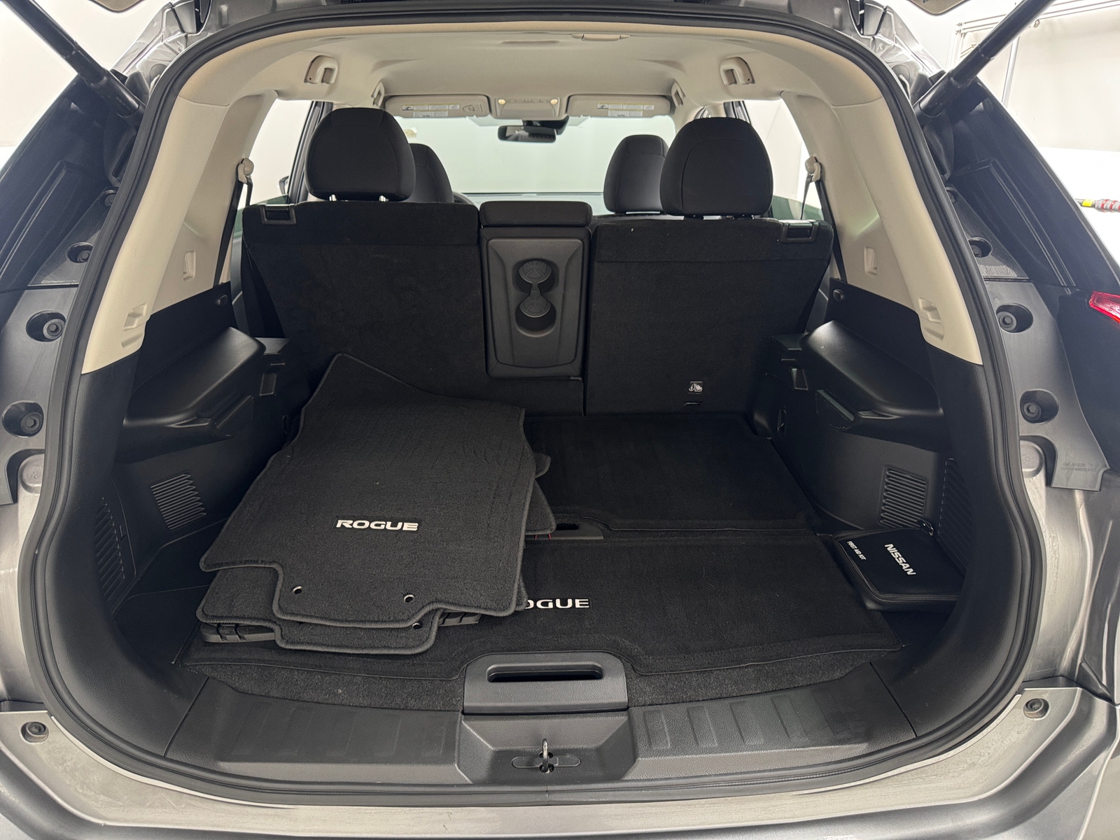 Thumbnail: 2019 Nissan Rogue - 7