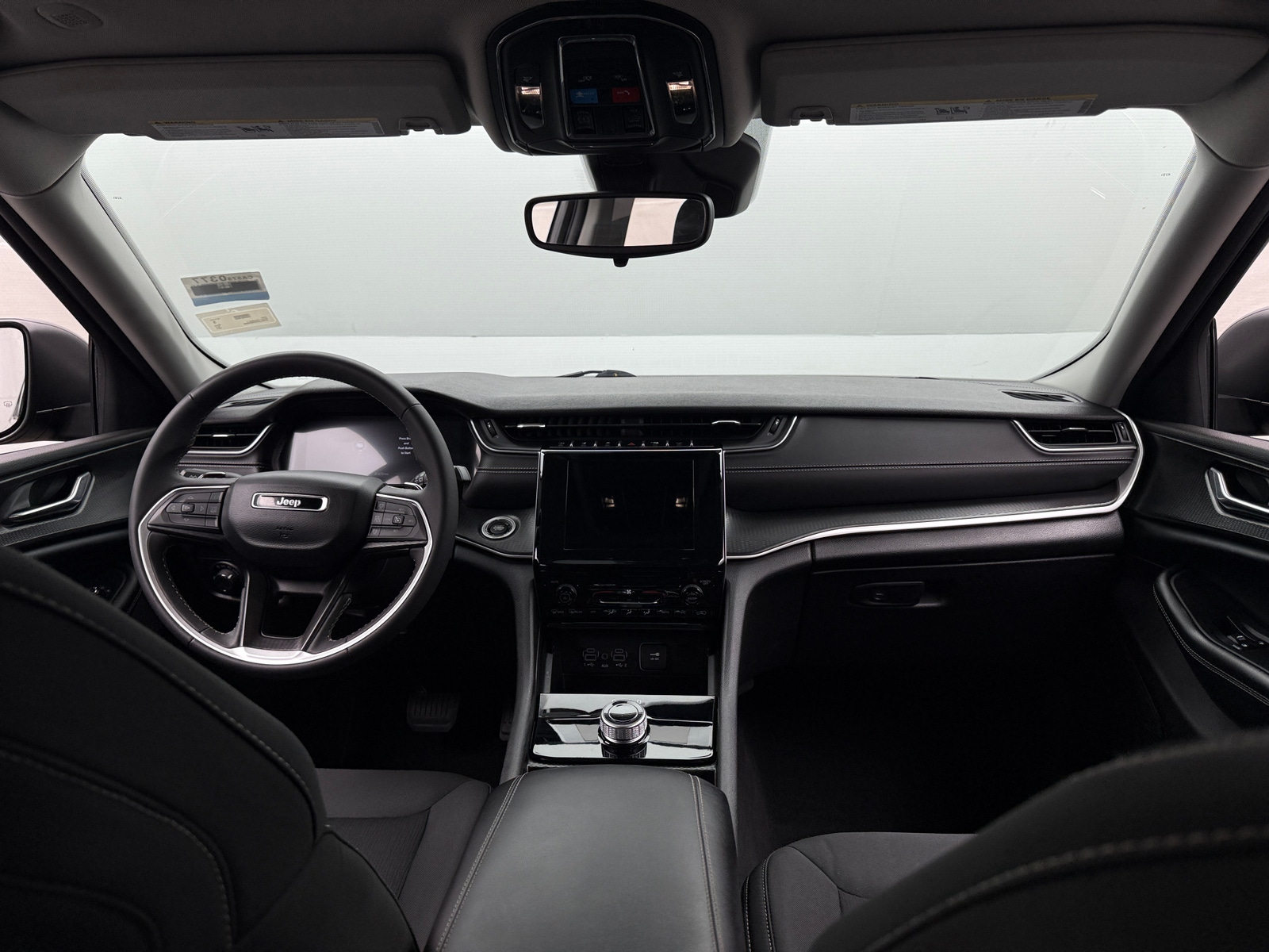 Thumbnail: 2024 Jeep Grand Cherokee L - 3