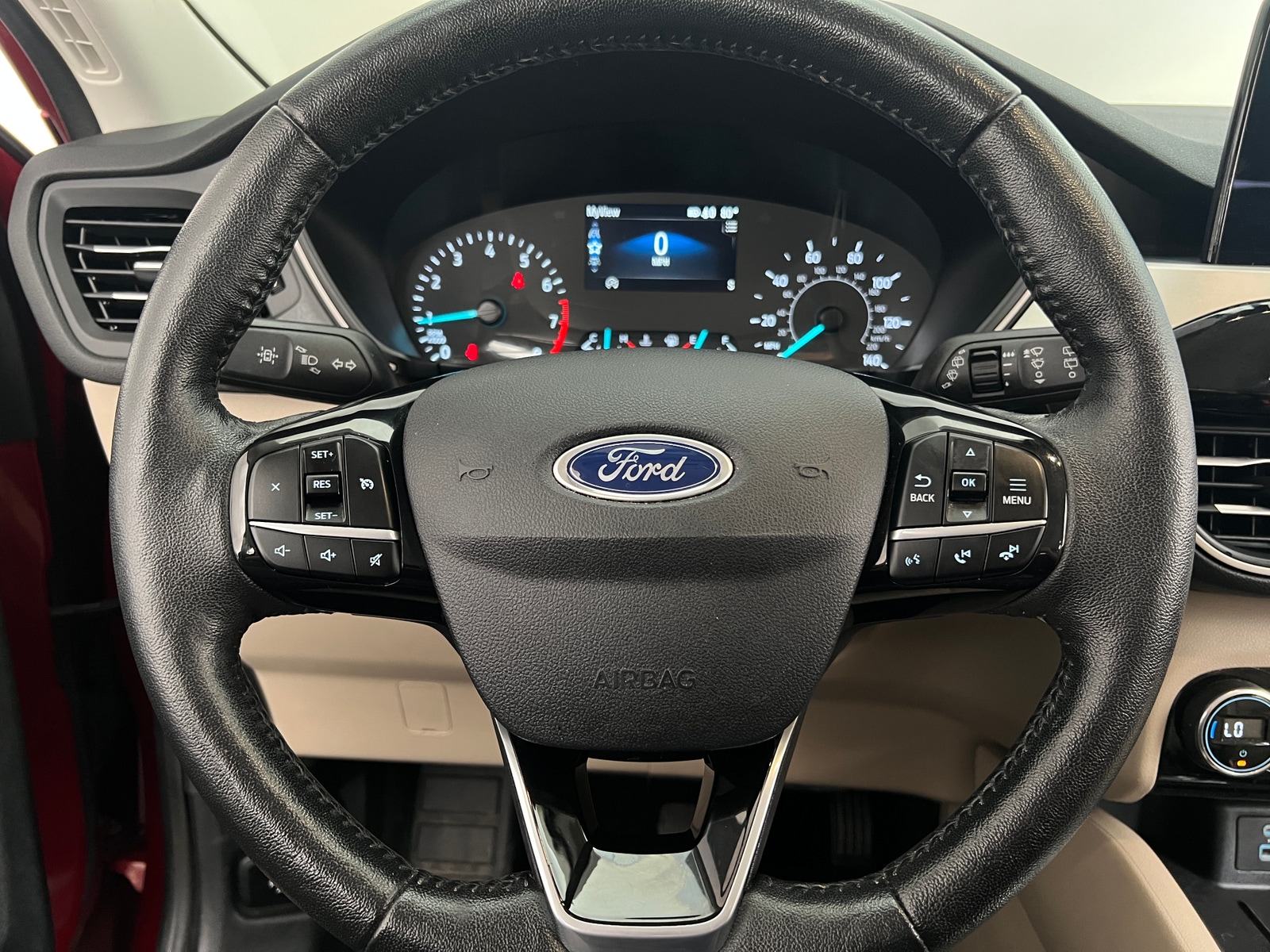 Thumbnail: 2021 Ford Escape - 4