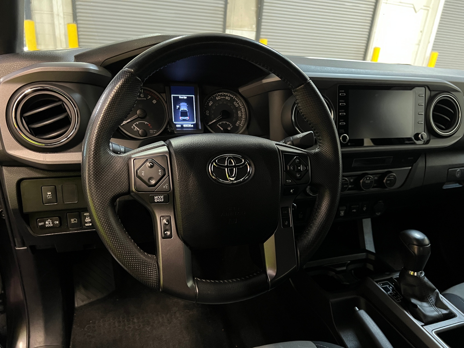 Thumbnail: 2022 Toyota Tacoma - 5