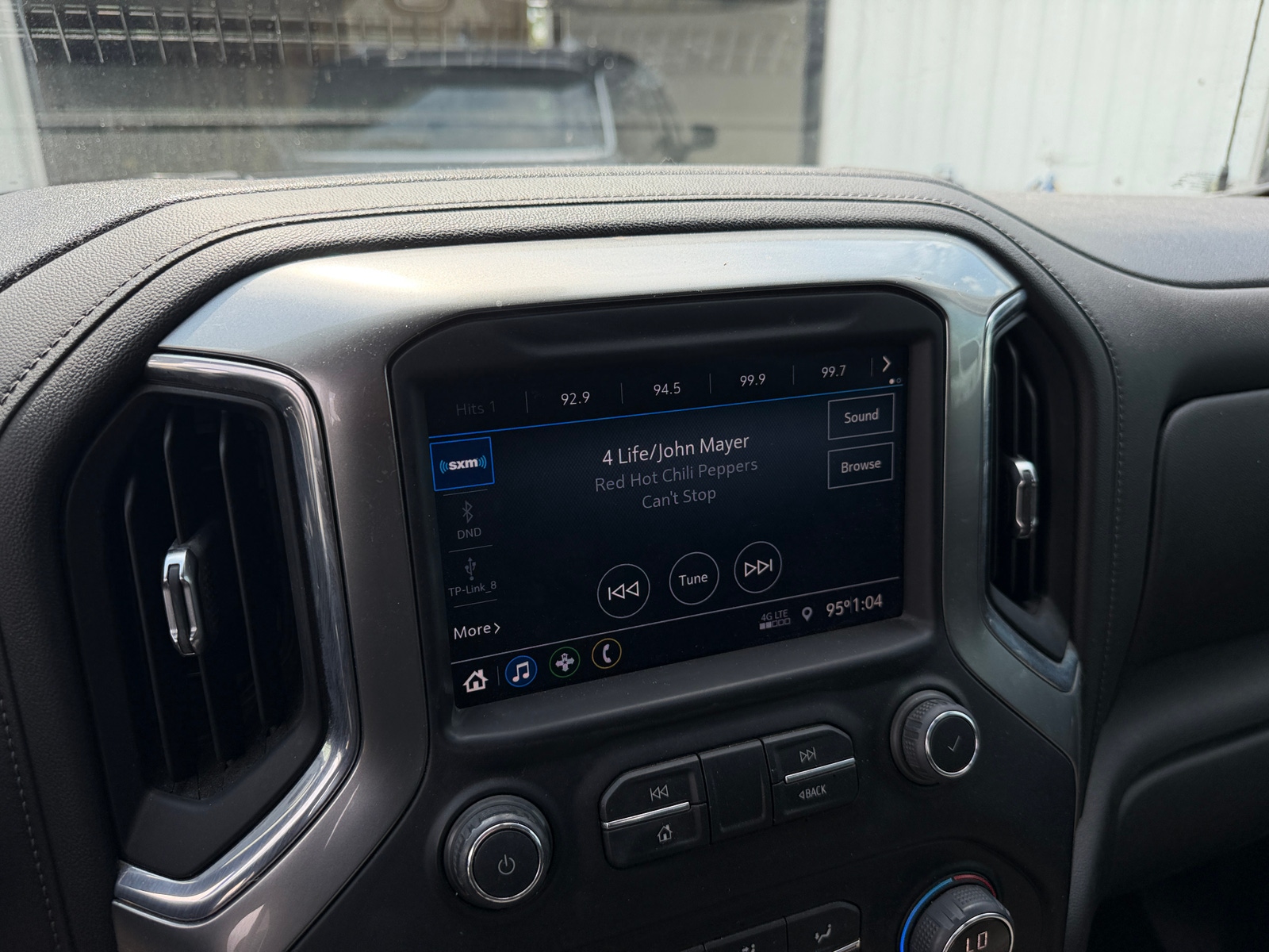 Thumbnail: 2022 Chevrolet Silverado 1500 - 4
