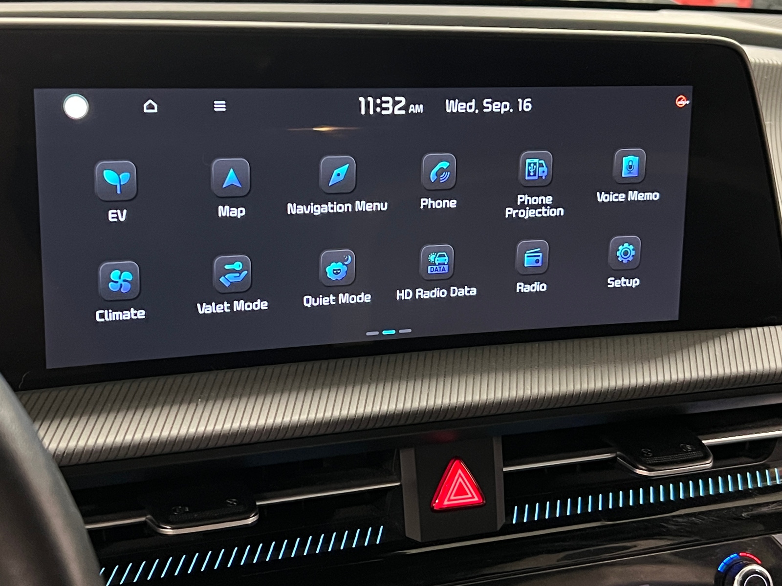 Thumbnail: 2023 Kia EV6 - 3
