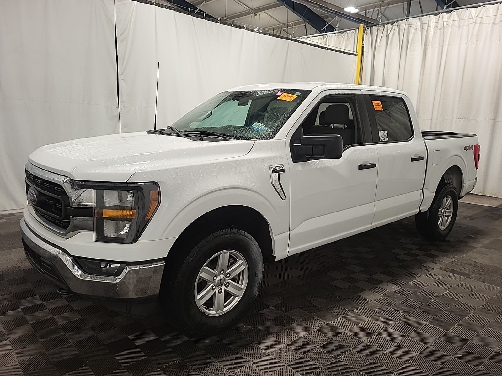 2023 Ford F-150 XLT 4WD Supercrew 5.5' Box