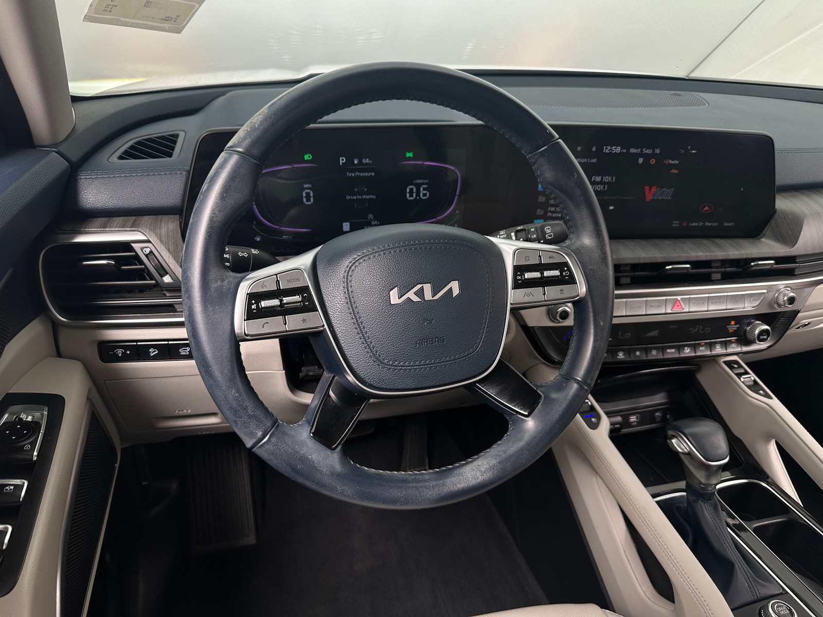 Thumbnail: 2024 Kia Telluride - 4