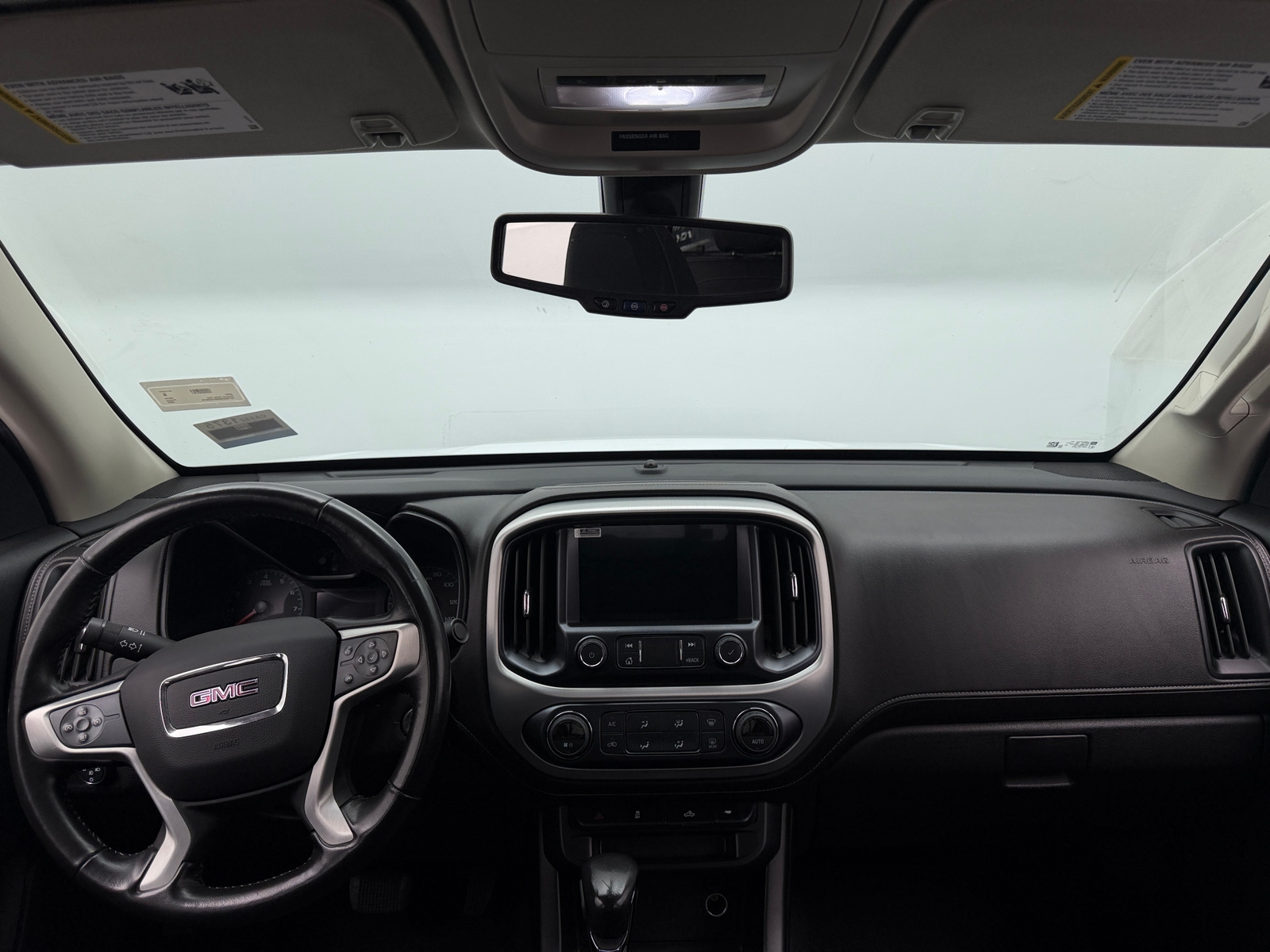 Thumbnail: 2022 GMC Canyon - 3