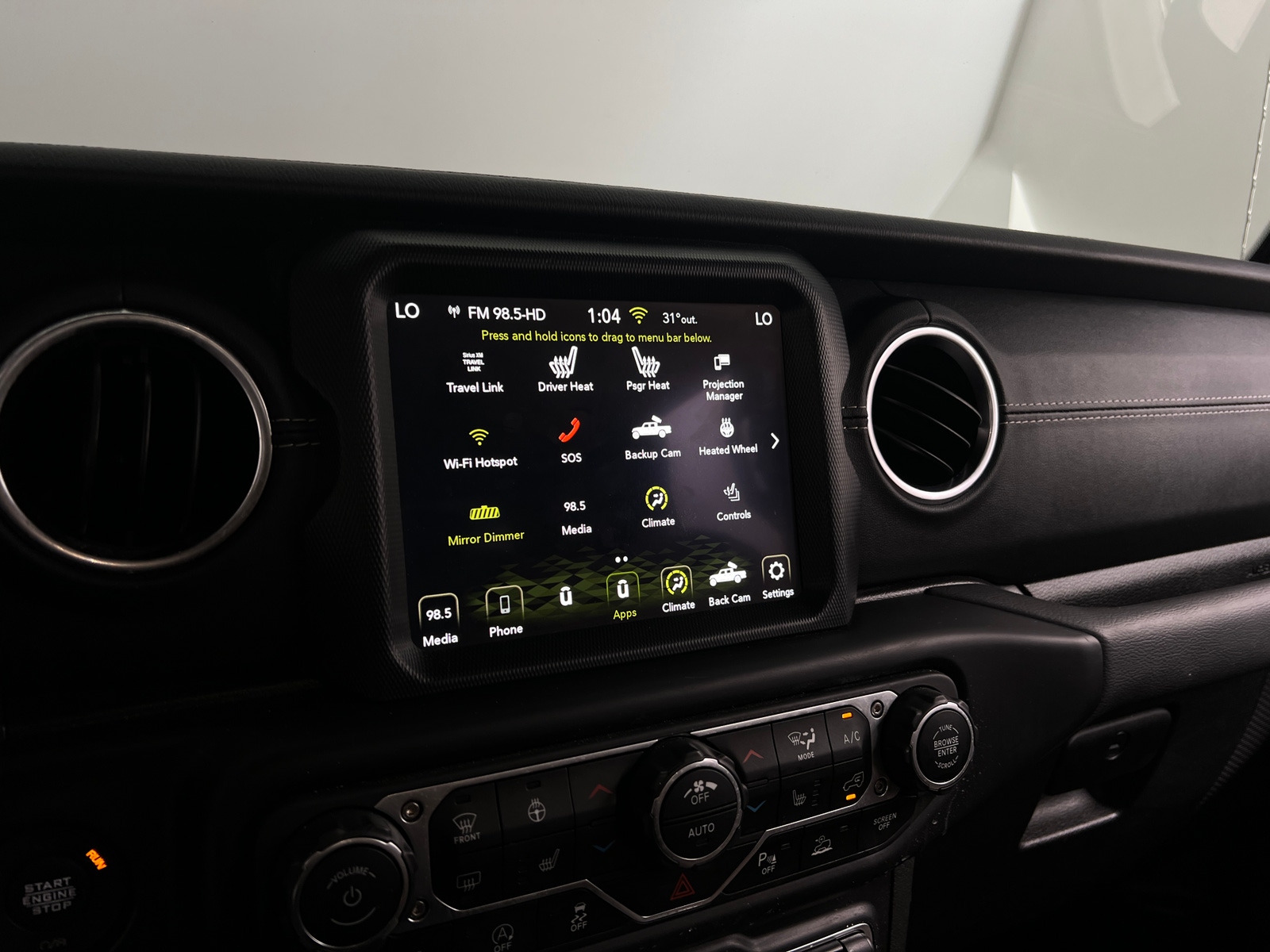 Thumbnail: 2021 Jeep Gladiator - 3