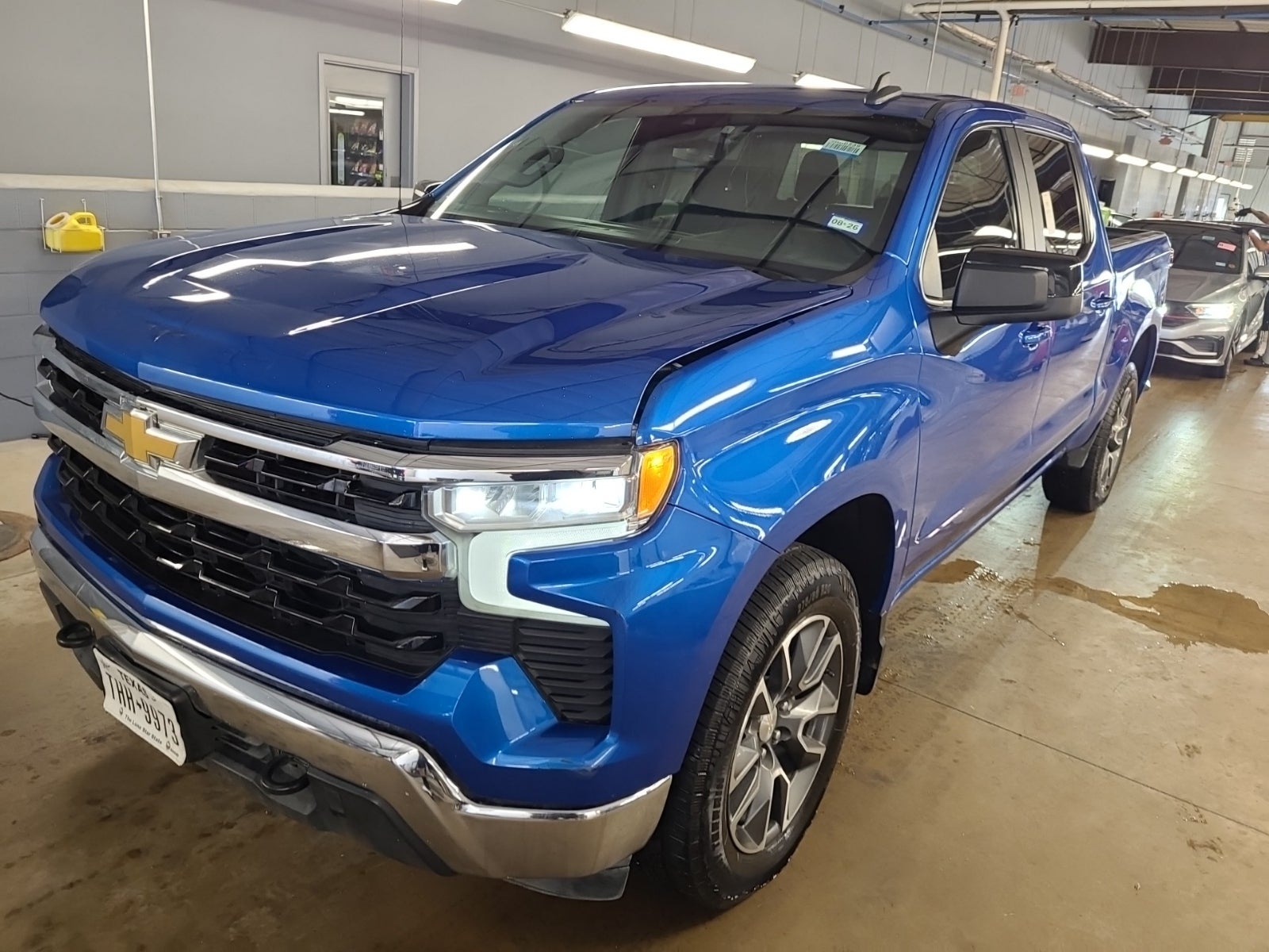 2023 Chevrolet Silverado 1500 4WD Crew Cab 147" LT W/1lt