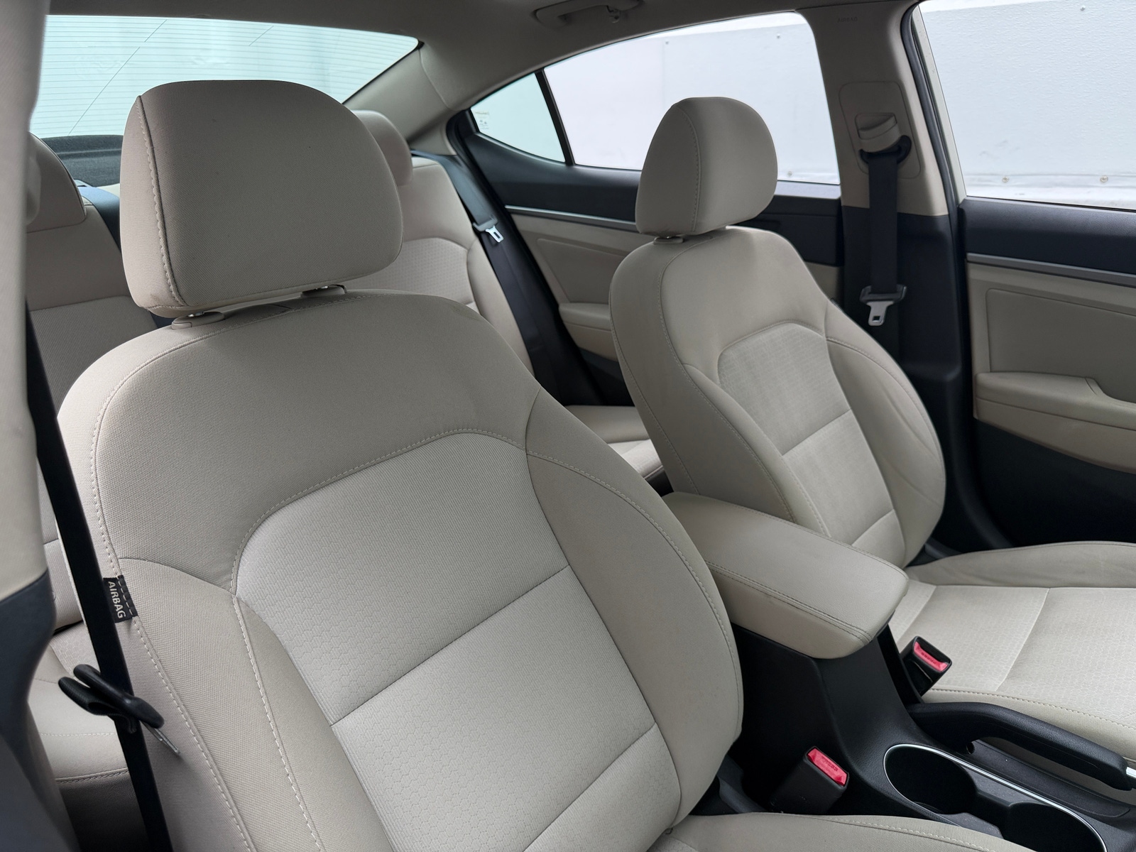 Thumbnail: 2017 Hyundai Elantra - 2