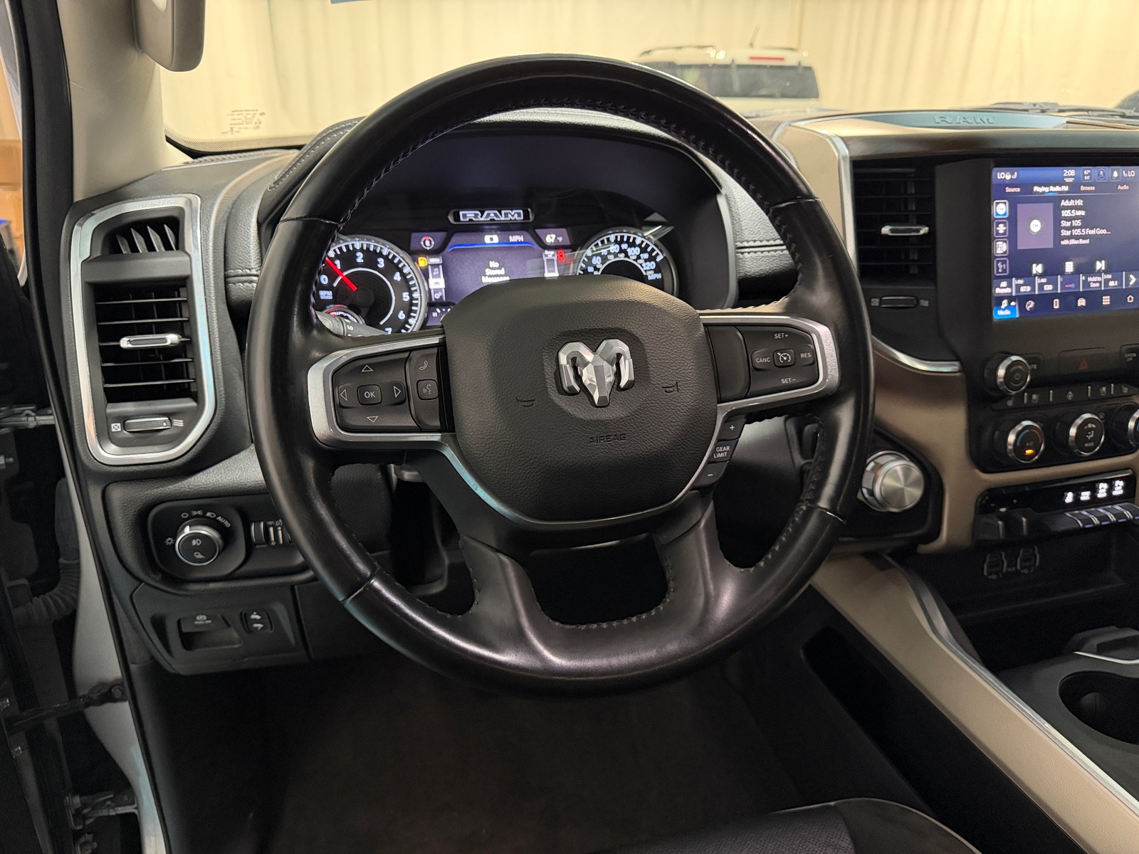 Thumbnail: 2022 RAM 1500 - 4