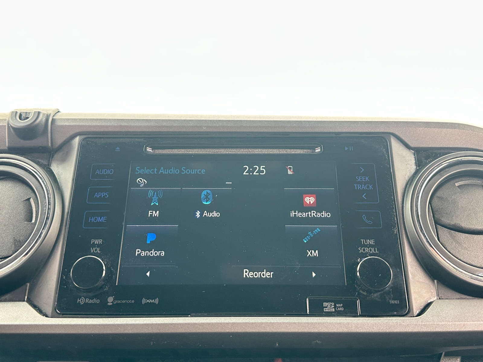 Thumbnail: 2016 Toyota Tacoma - 4
