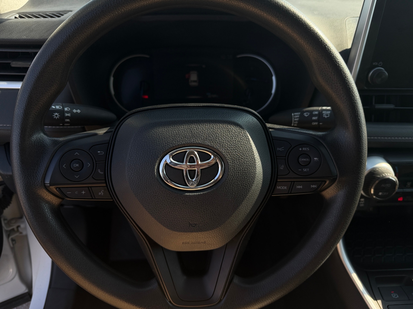 Thumbnail: 2024 Toyota RAV4 - 5