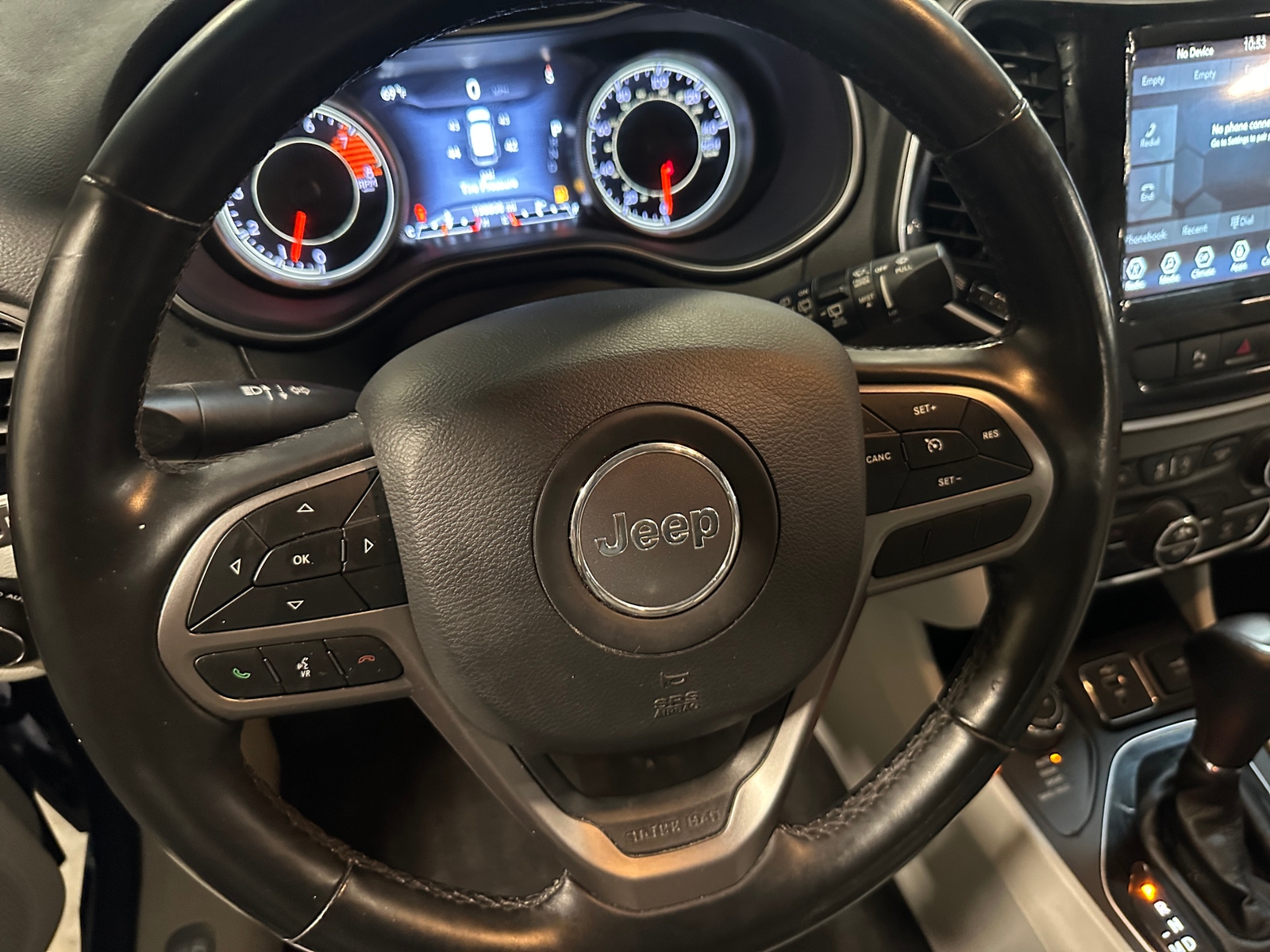 Thumbnail: 2020 Jeep Cherokee - 4