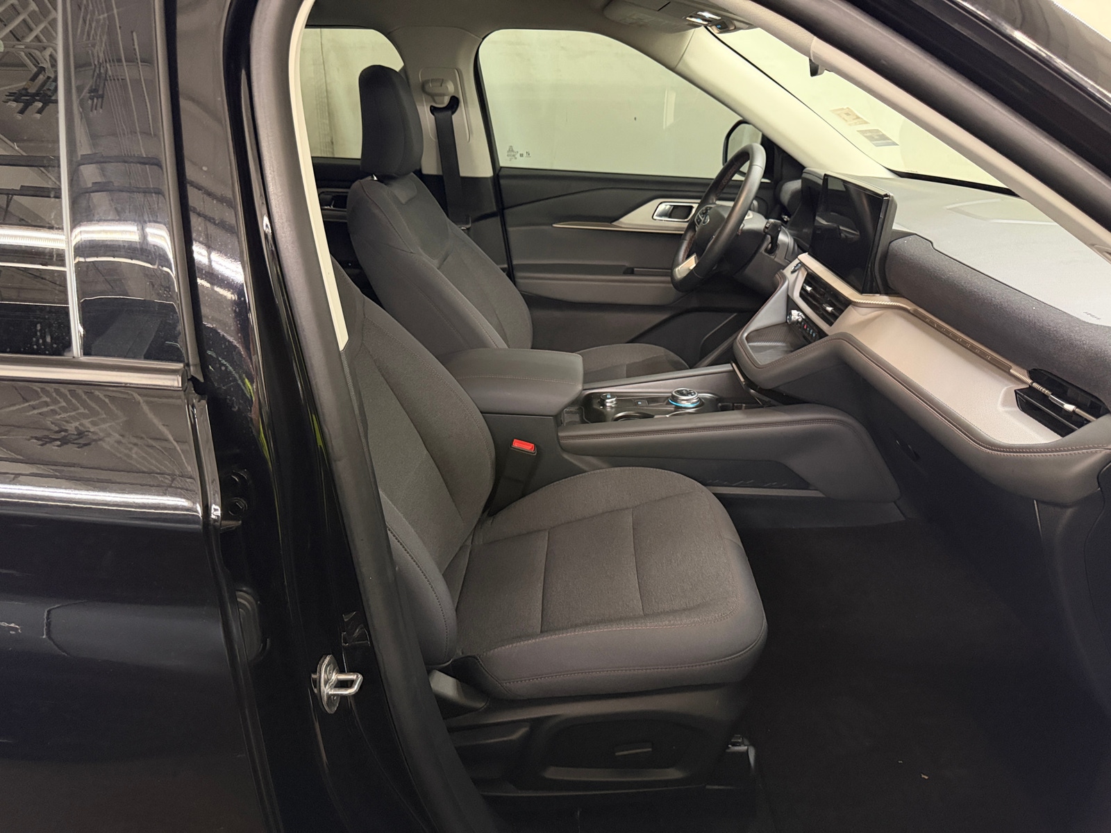Thumbnail: 2025 Ford Explorer - 2