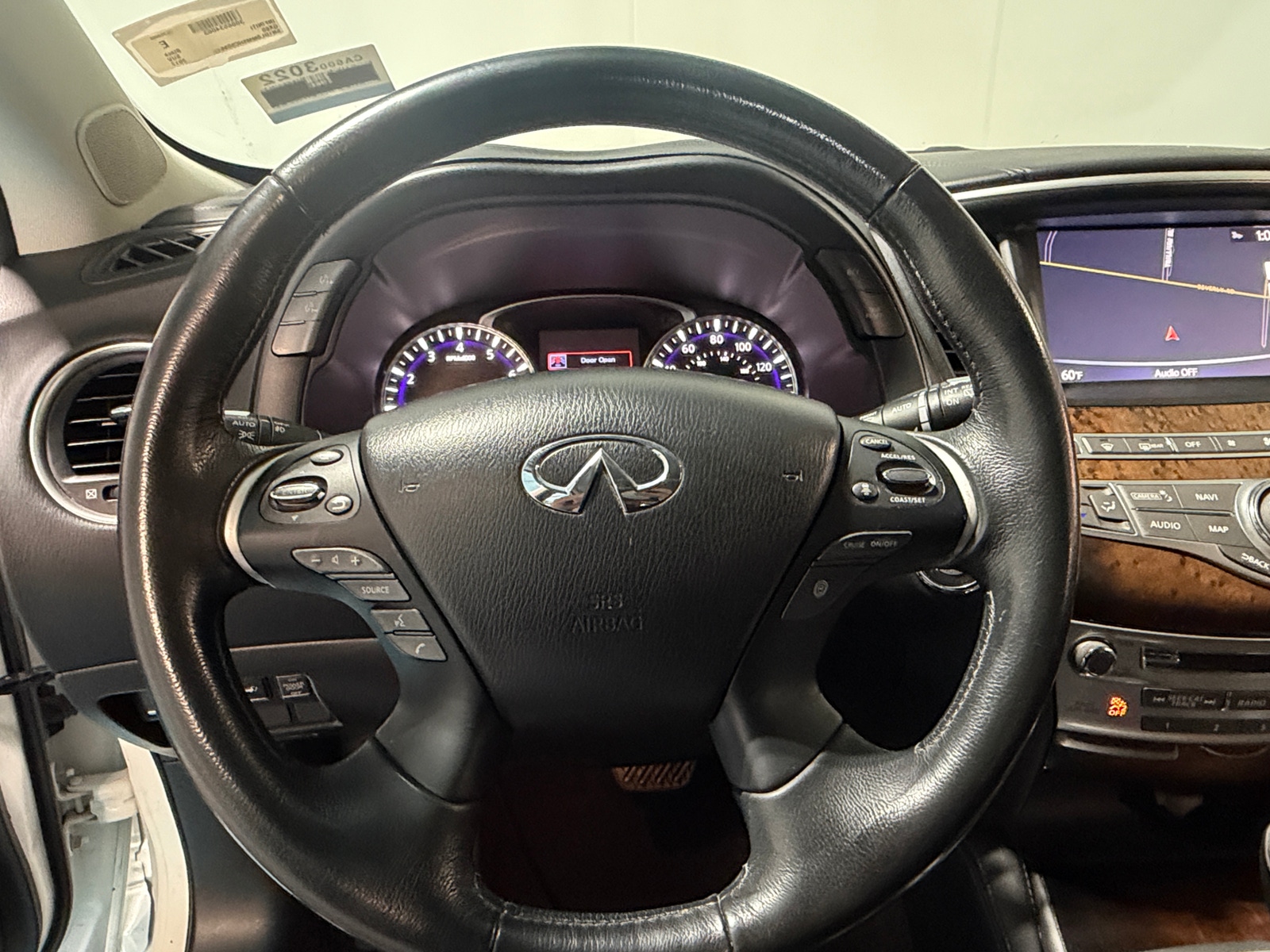 Thumbnail: 2017 INFINITI QX60 - 4